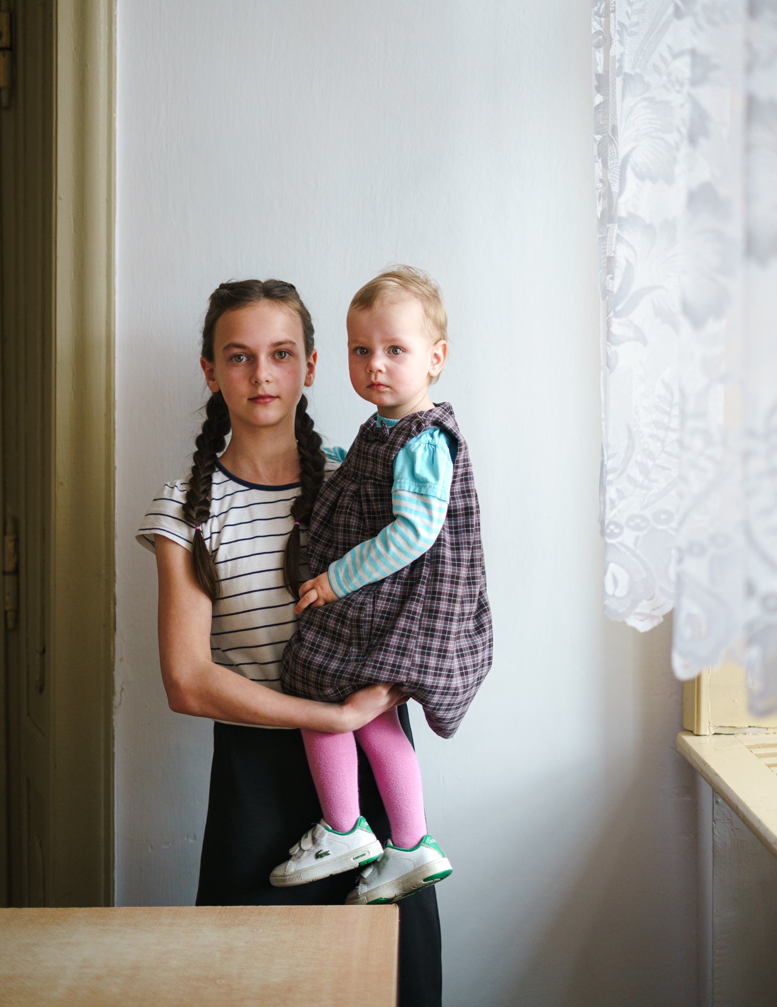  Ukrainian sisters.  Poland, 2022 