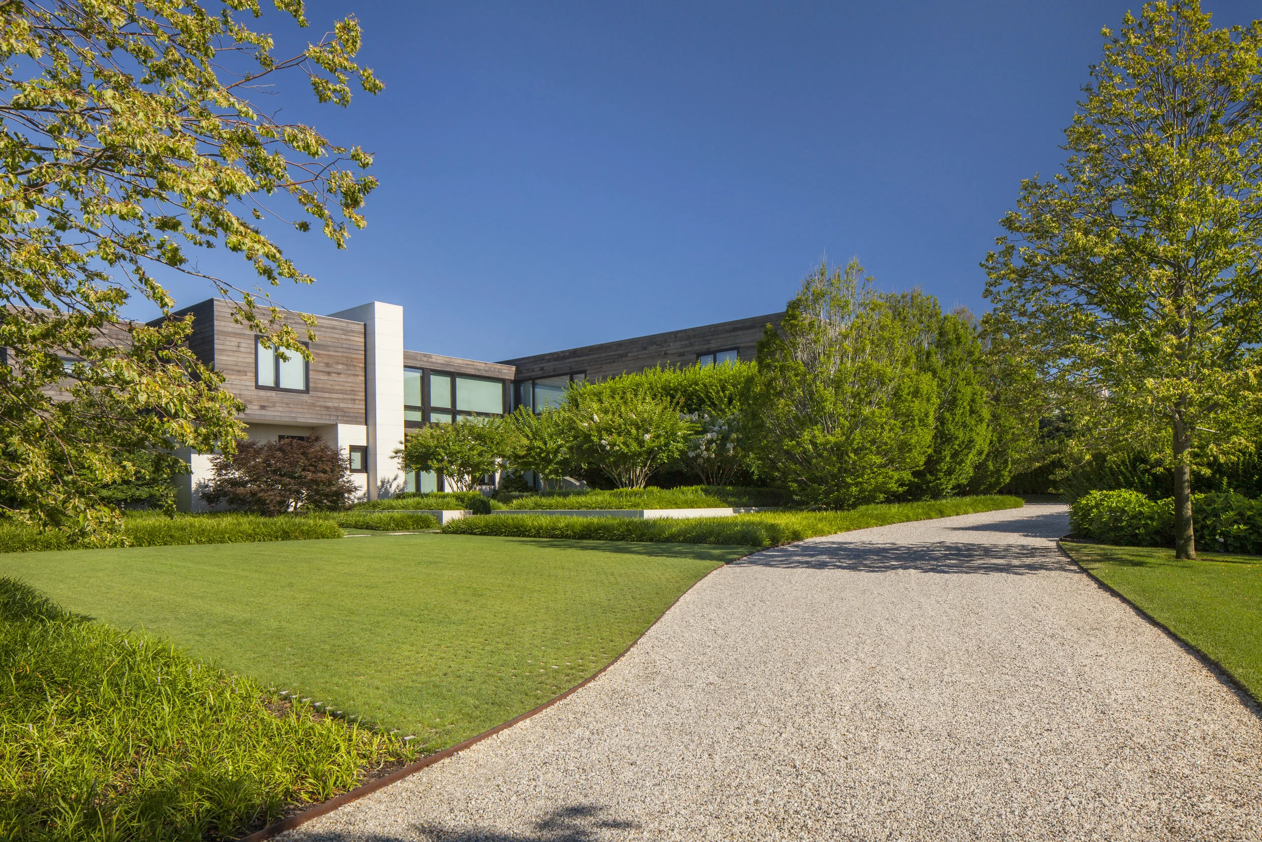 Mecox Residence