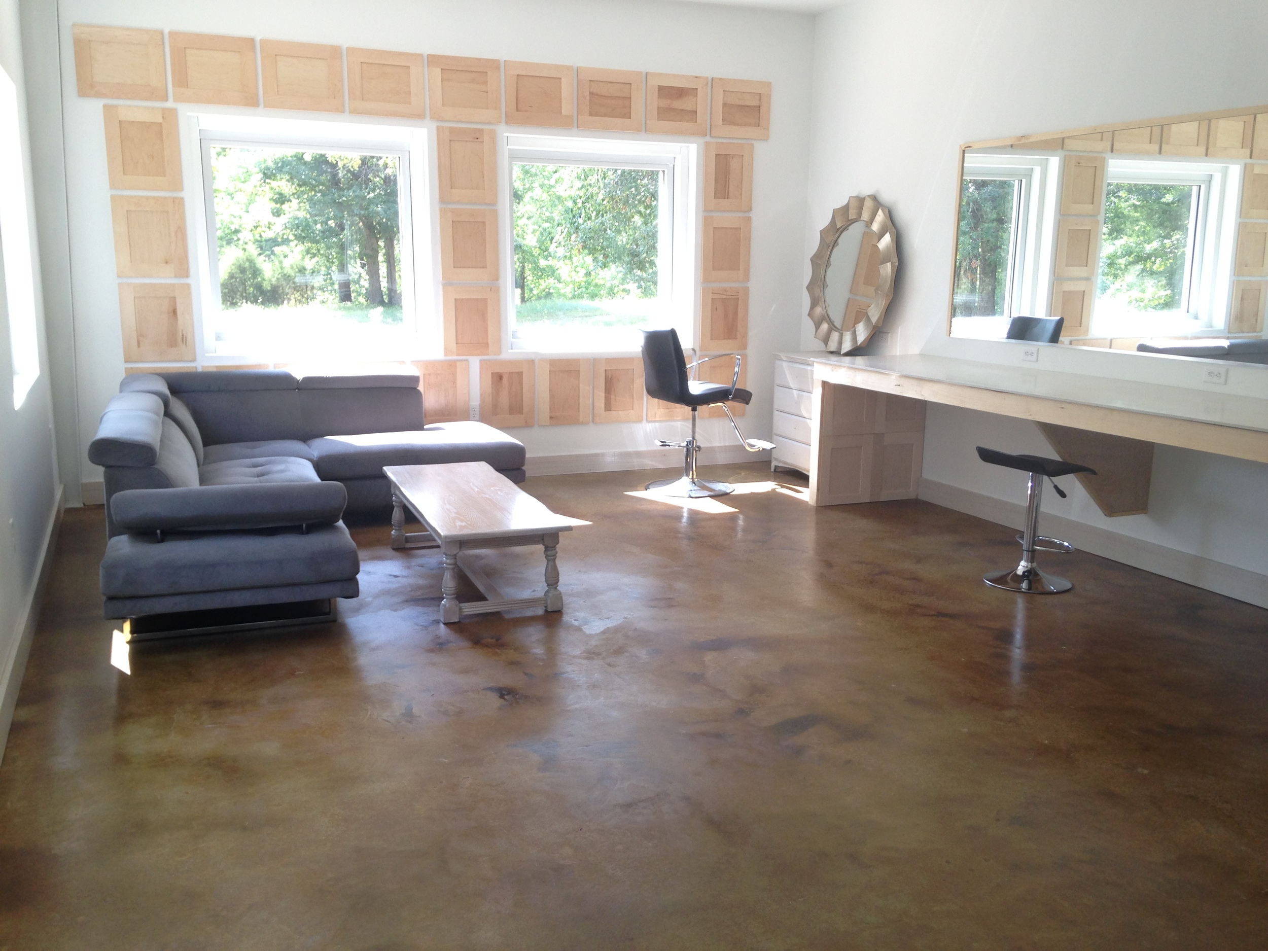 Bridal Quarter with lots of mirrors