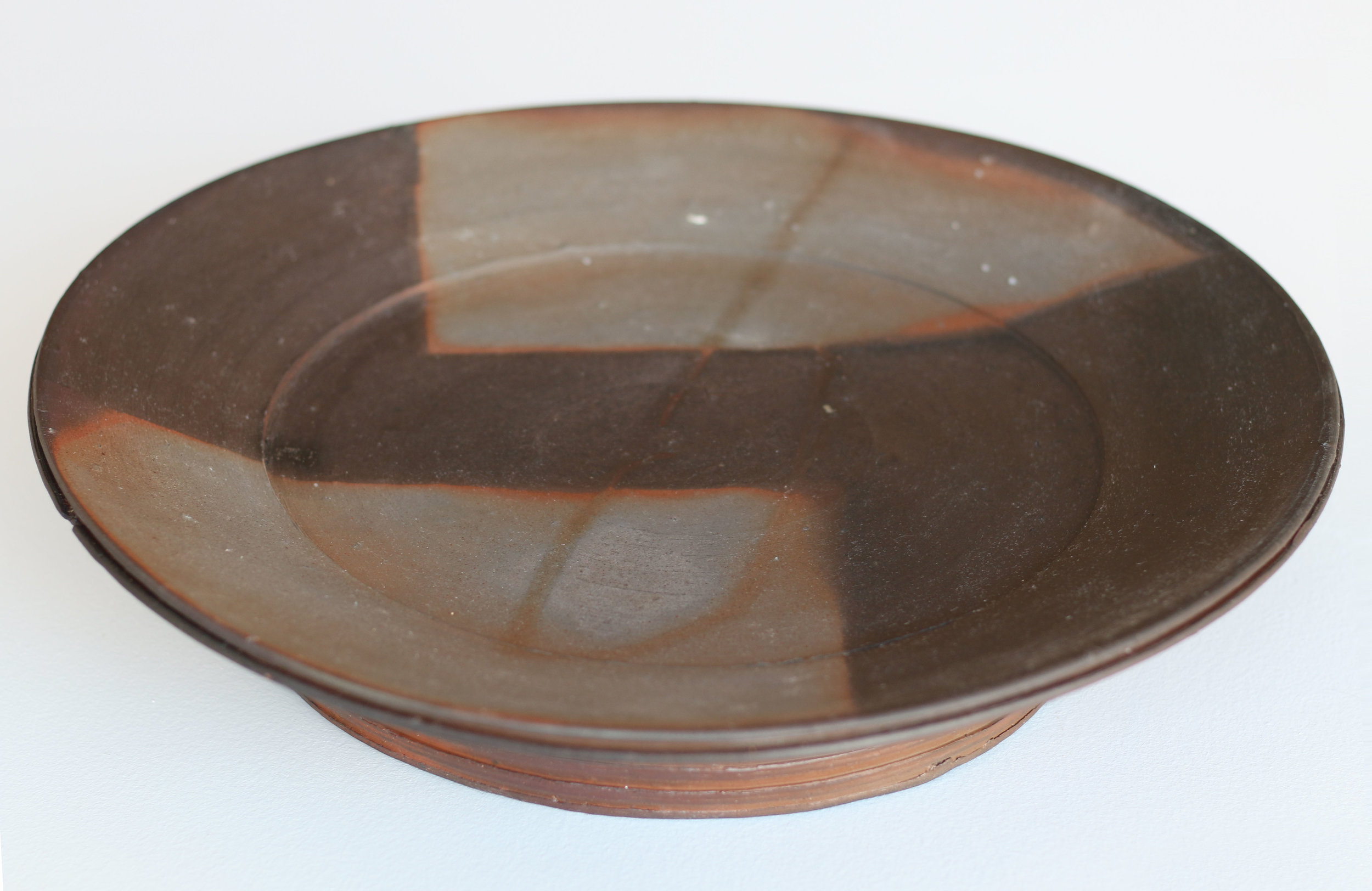 Platter with Elevated Foot with Incised Lines (Graphic shapes)