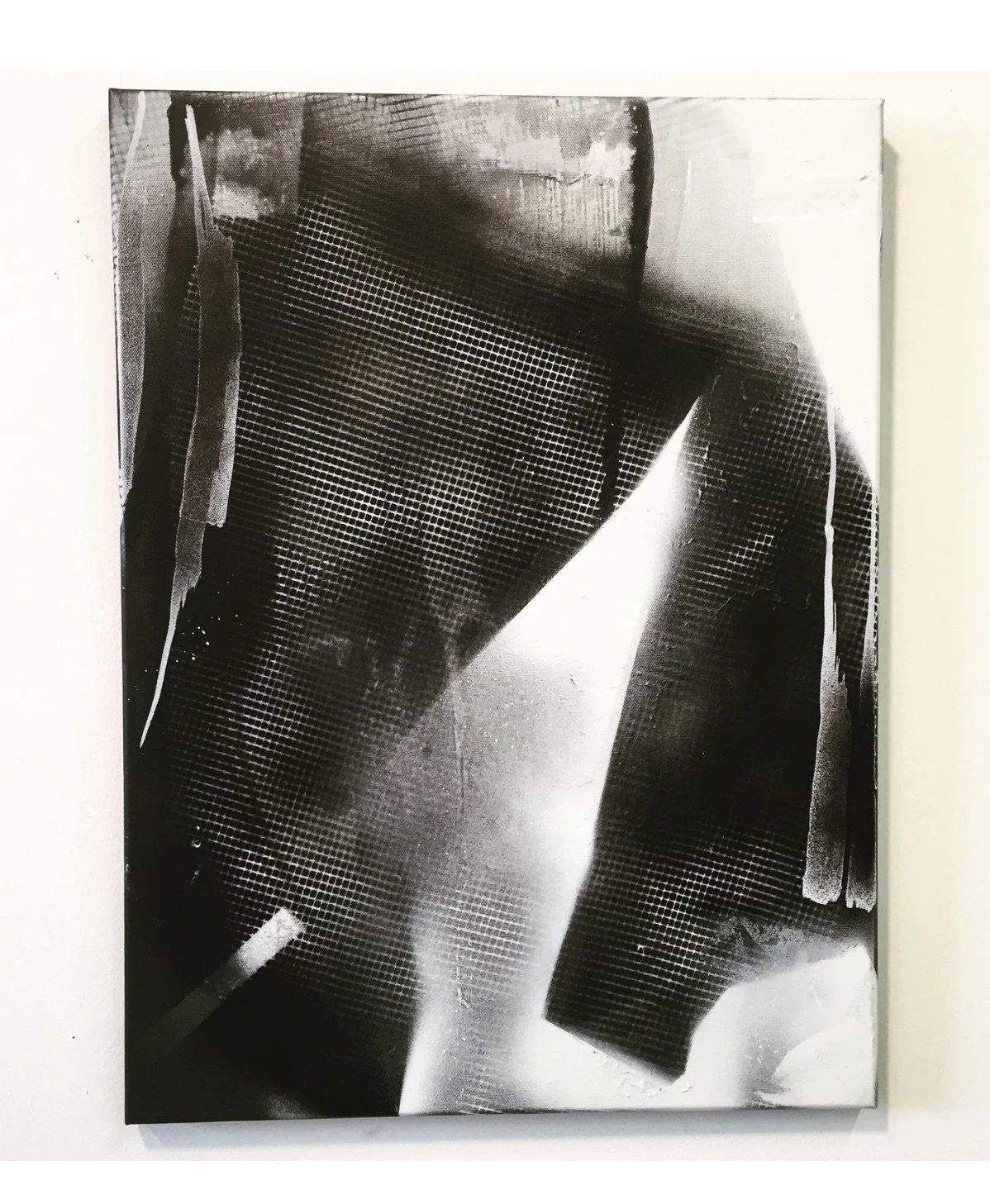 Severed monotony (black and white)
