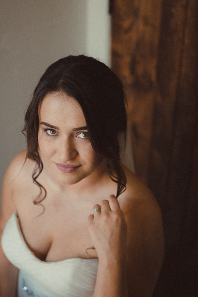 Lake Tahoe California Wedding Photographer bridal portraits photo in her Watters gown 