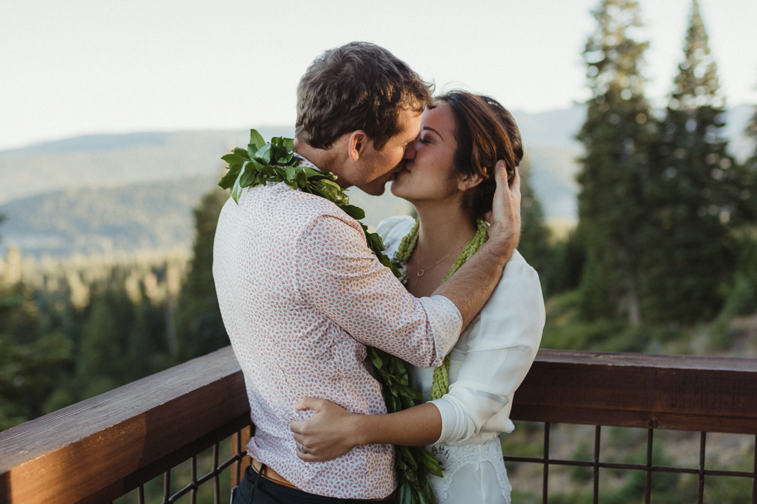 North Tahoe Lodge wedding couples sunset photo 