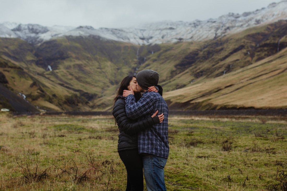 Couple kissing in Iceland