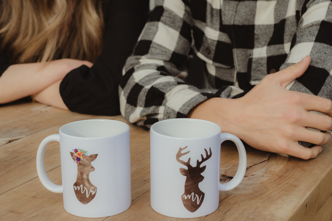 Wedding gift idea- photo of mugs that say Mr. and Mrs. 