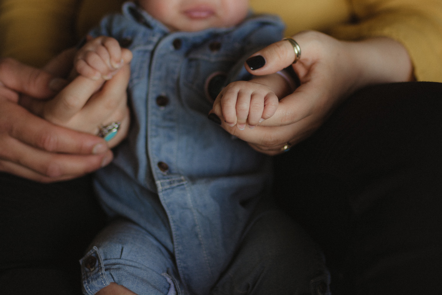 Yerington, Nevada Family session mom holding baby's hand photo