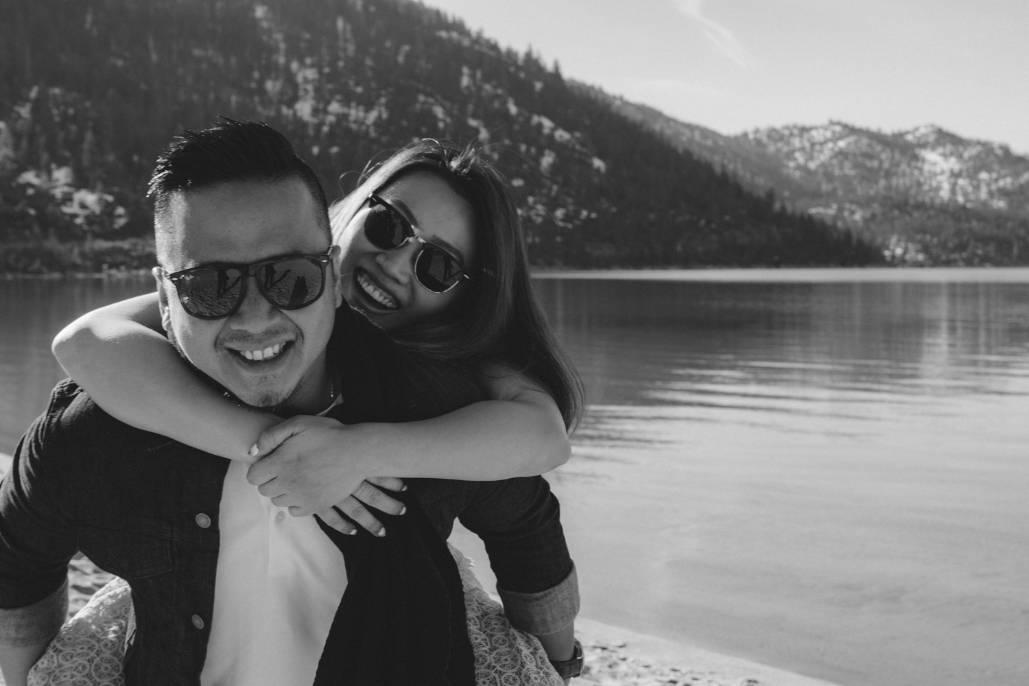 Lake Tahoe session couple playing on the beach photo