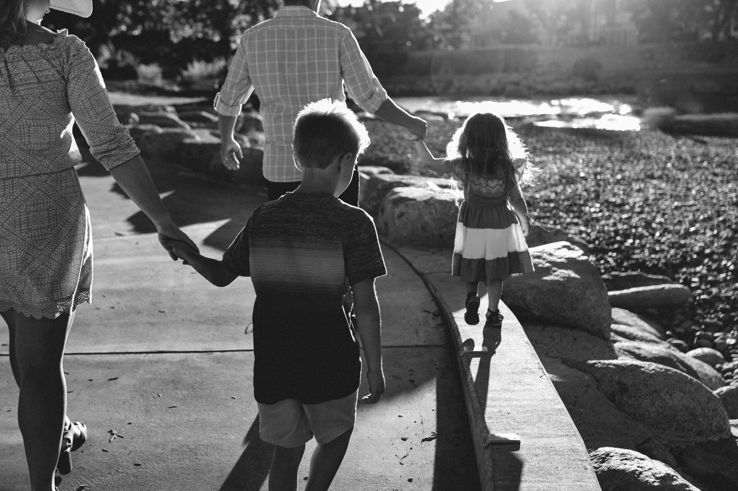 Rancho San Rafael Regional Park, family holding hands photo