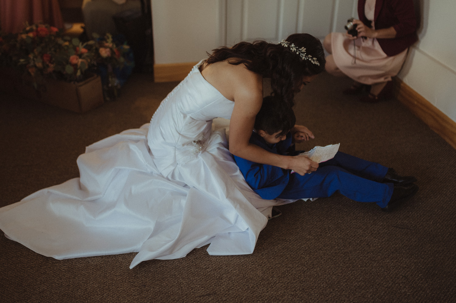 Tannenbaum Reno Wedding bride reading her vows photo