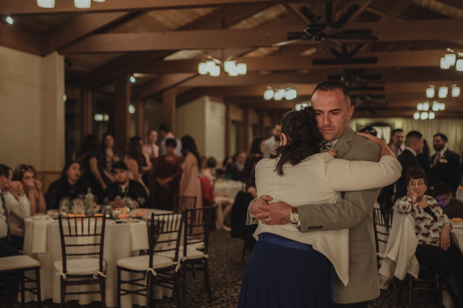 Tannenbaum Wedding Venue groom dancing with his mom photo