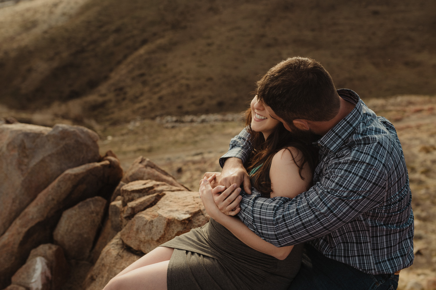 Desert maternity session in Reno, NV photo