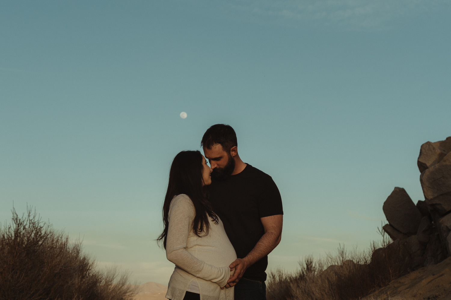 Desert maternity session evening photo