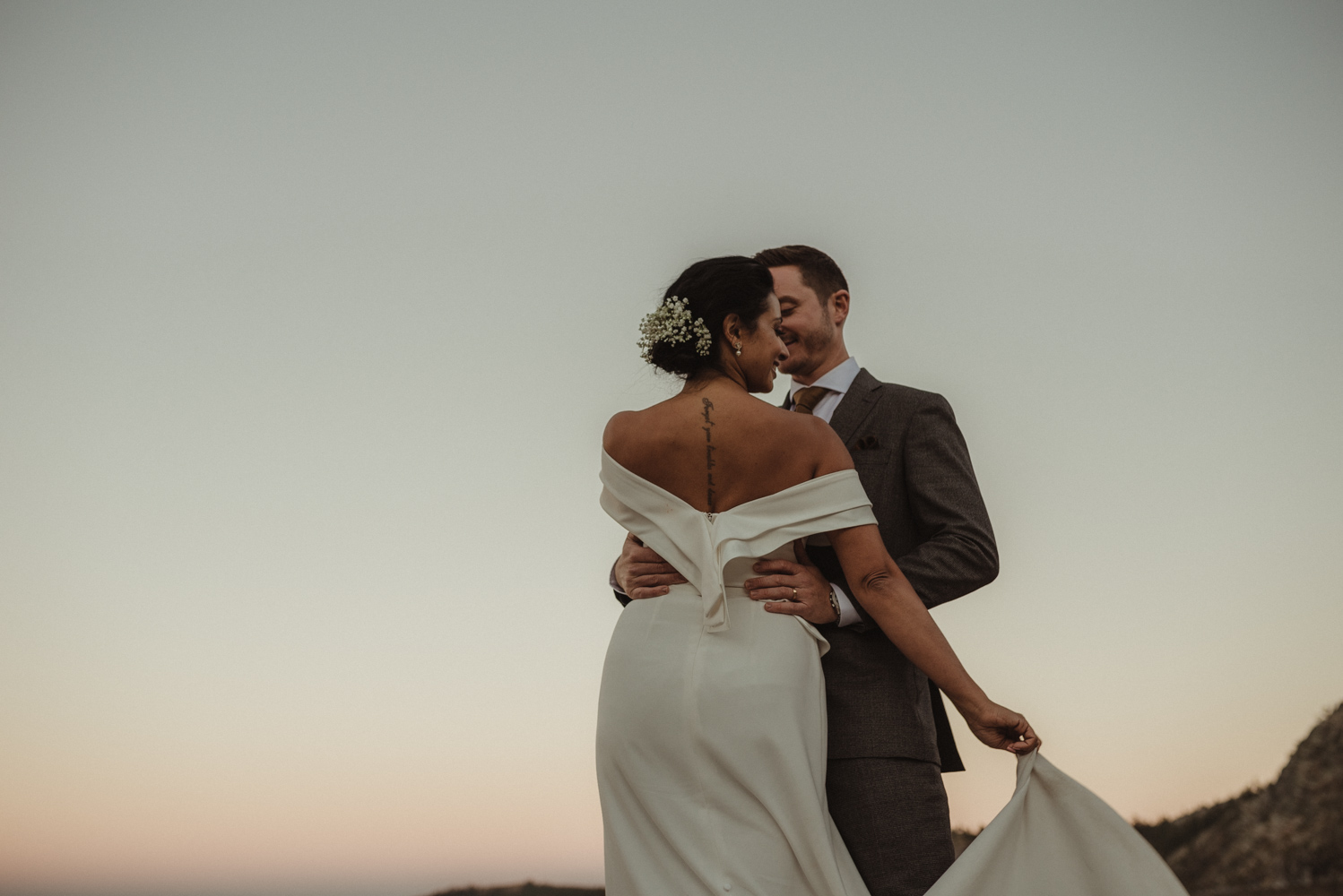 Lake Tahoe pop-up wedding/elopement couple at sunset photo