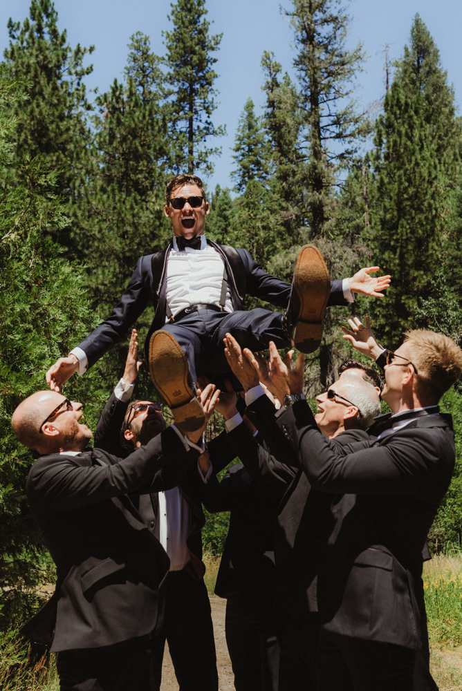 Rush Creek Lodge Wedding, photo of groom with his boys