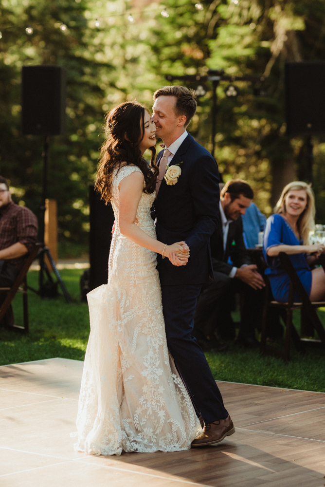 Hellman-Erman Mansion Wedding, photo of  couple during their first dance