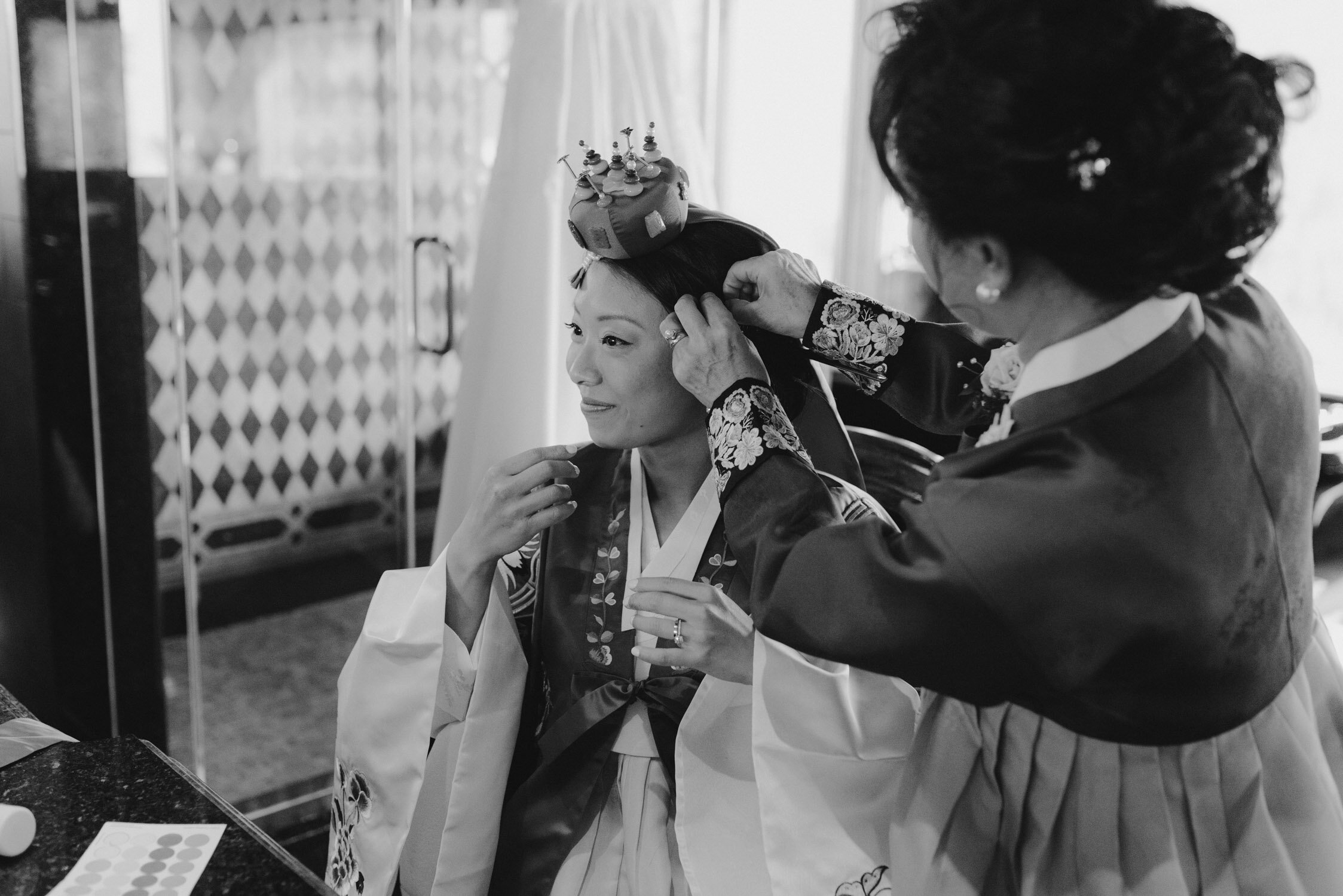 Tahoe Blue Estate Wedding, photo of the bride getting ready for the Korean and Chinese ceremony 