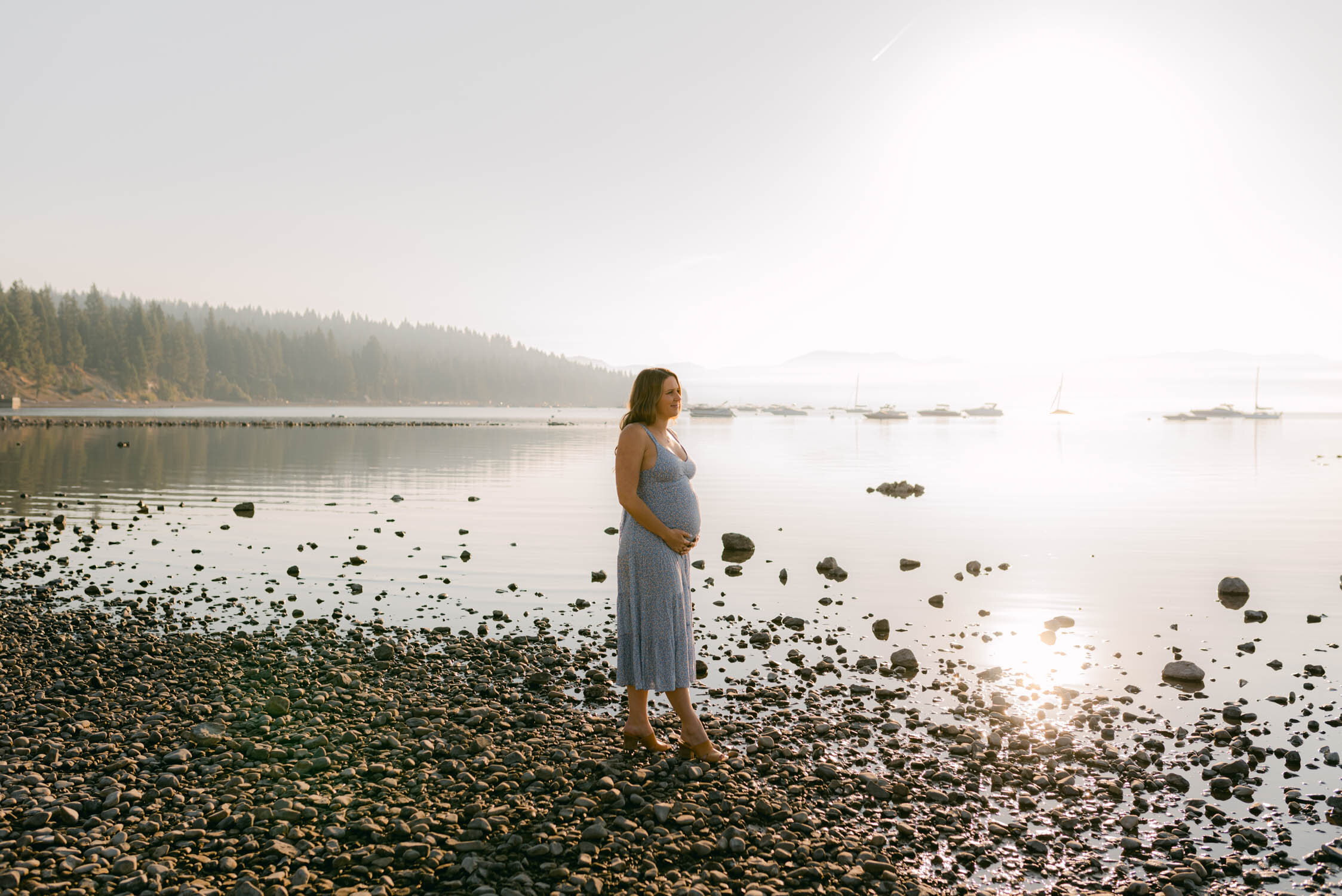 Lake Tahoe Maternity Session, photo of mom-to-be during sunrise 