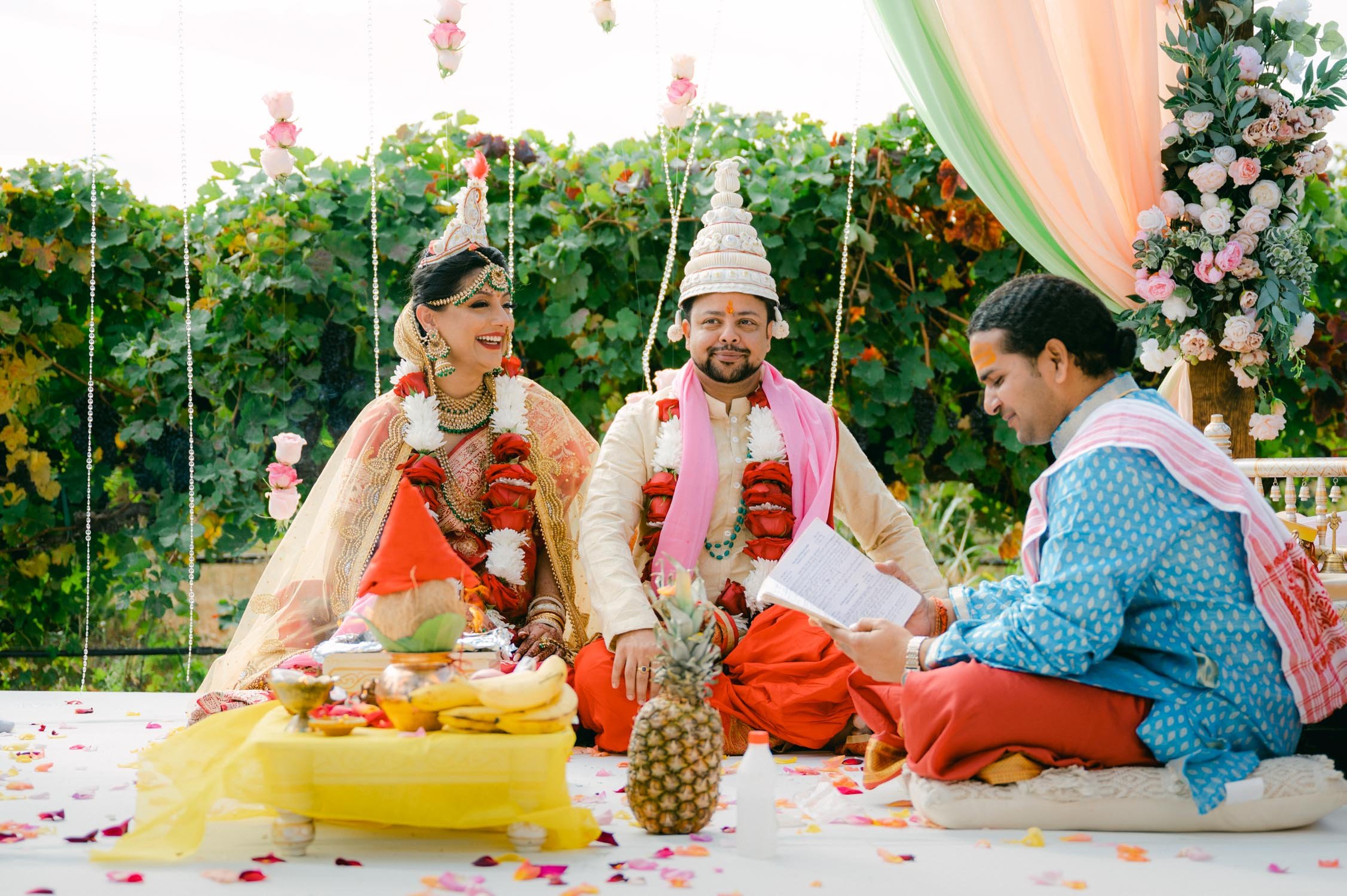 Hindu wedding ceremony at american canyon , photo of couple with the pandit 