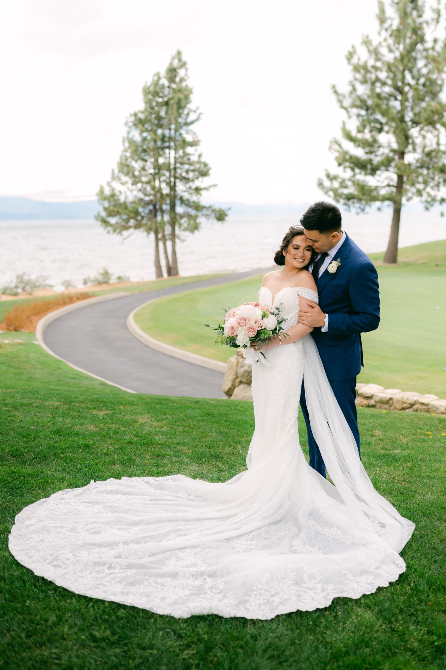 Edgewood Tahoe Wedding photos: photo of couple at edgewood