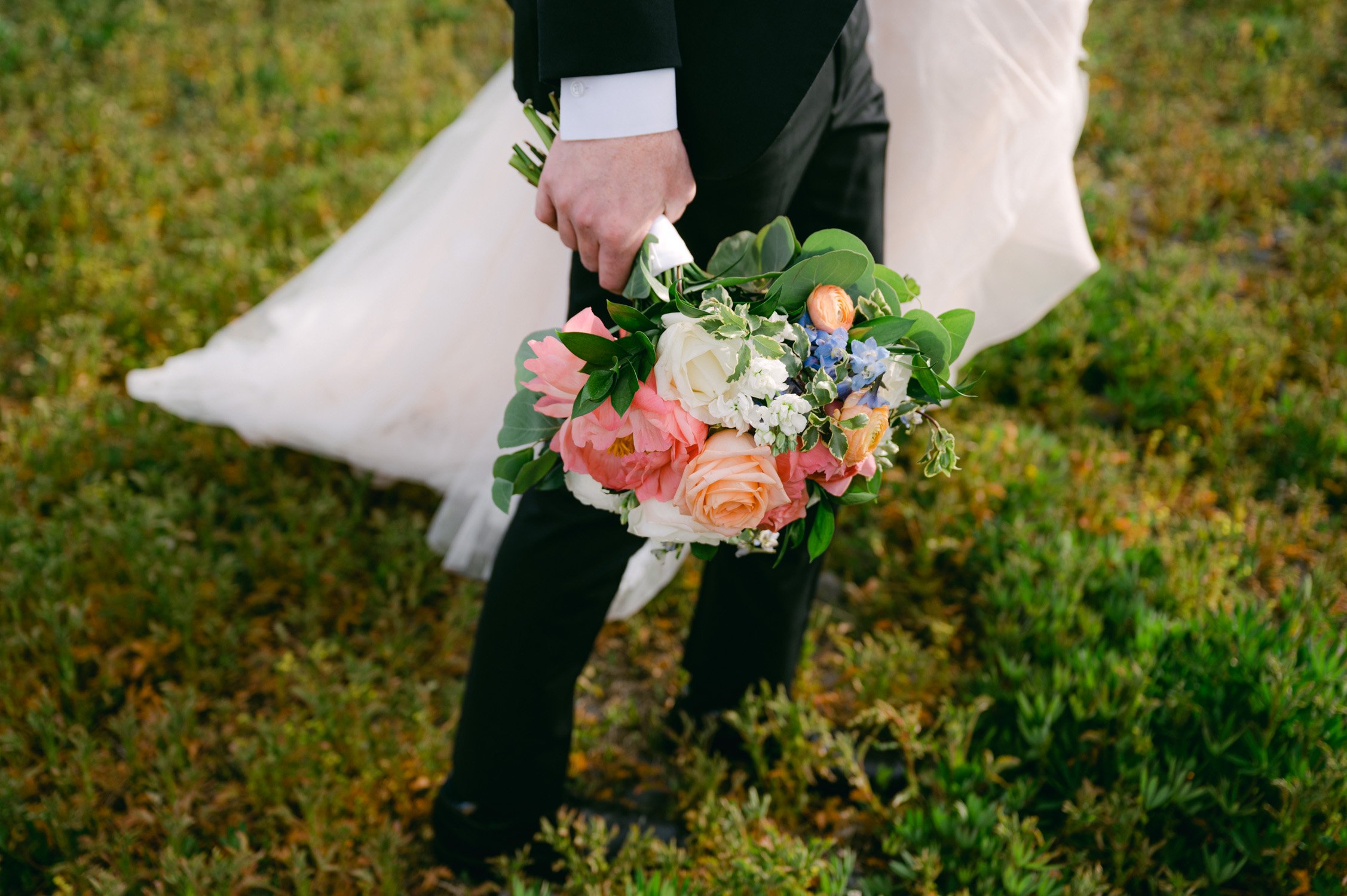 Lake Tahoe elopement photos, photo of a colorful bouquet 