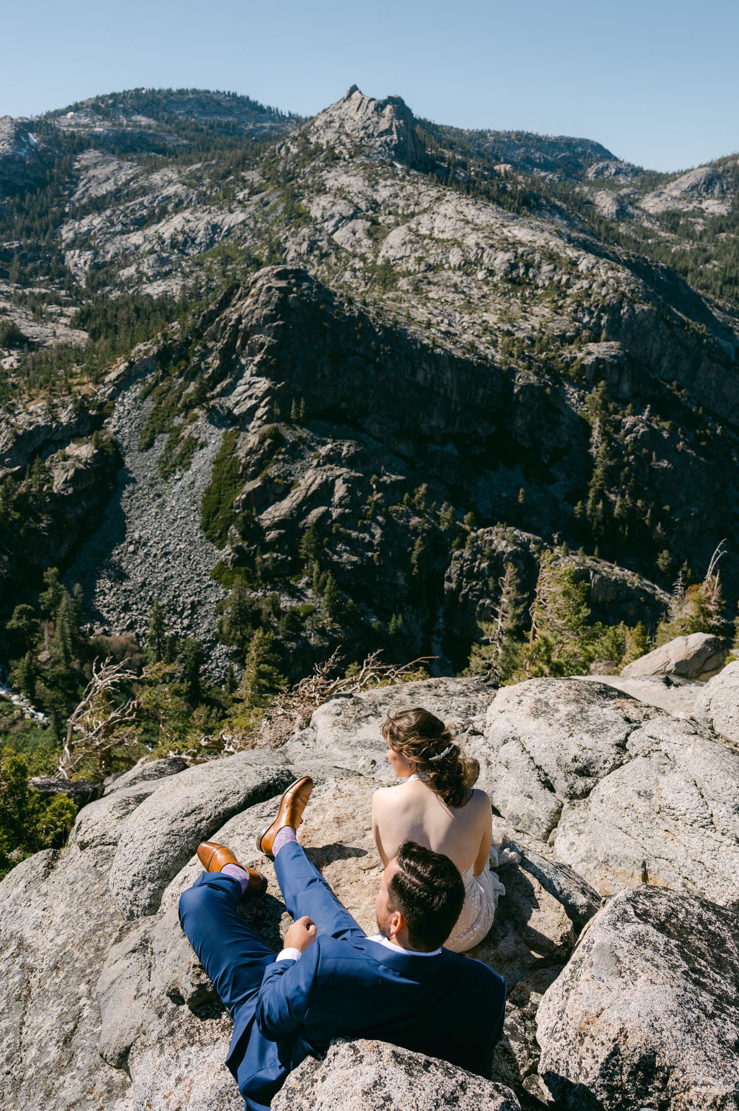 Adventure elopement in Lake Tahoe, photo of couple enjoying the desolation wilderness view  