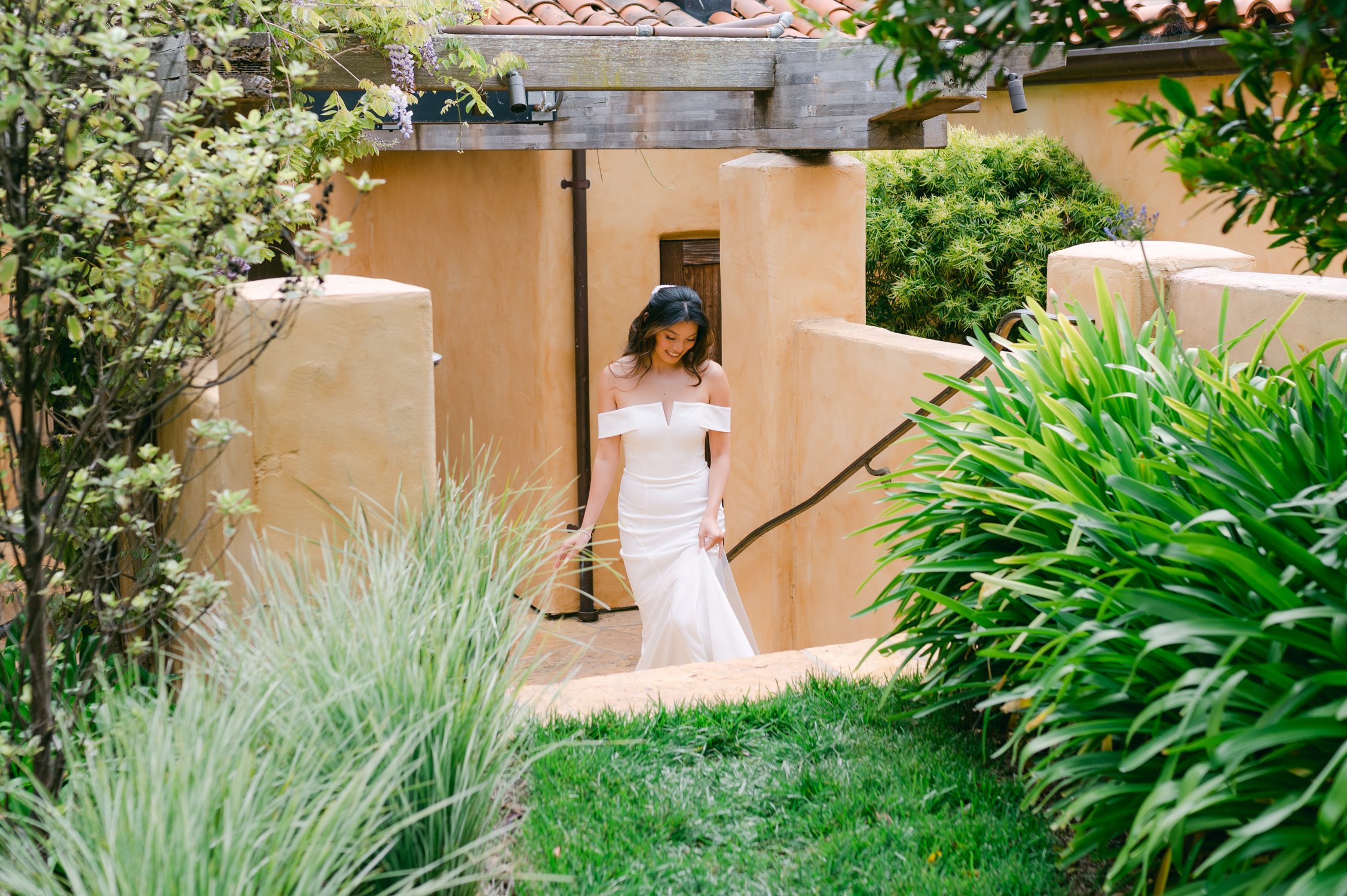 Pebble Beach Resort wedding, photo of bride walking to the first look area 