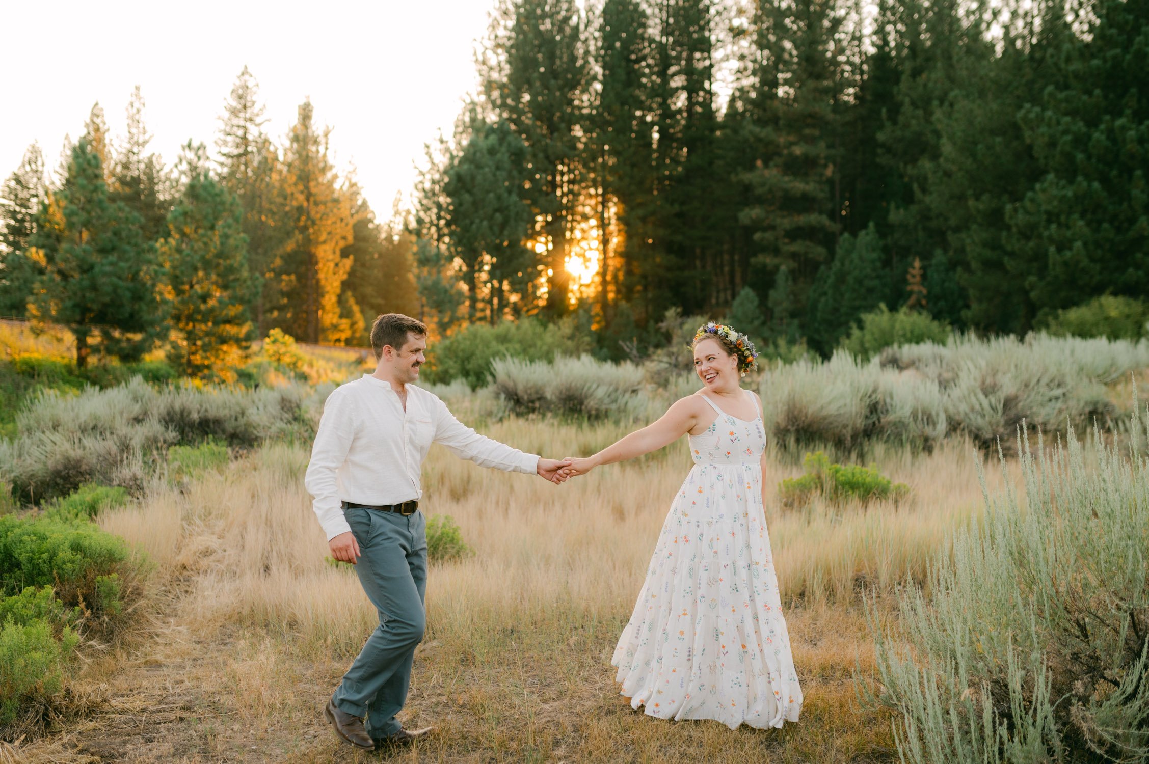 graeagle corner barn wedding, photo of the newly wed couple during their sunset photo session