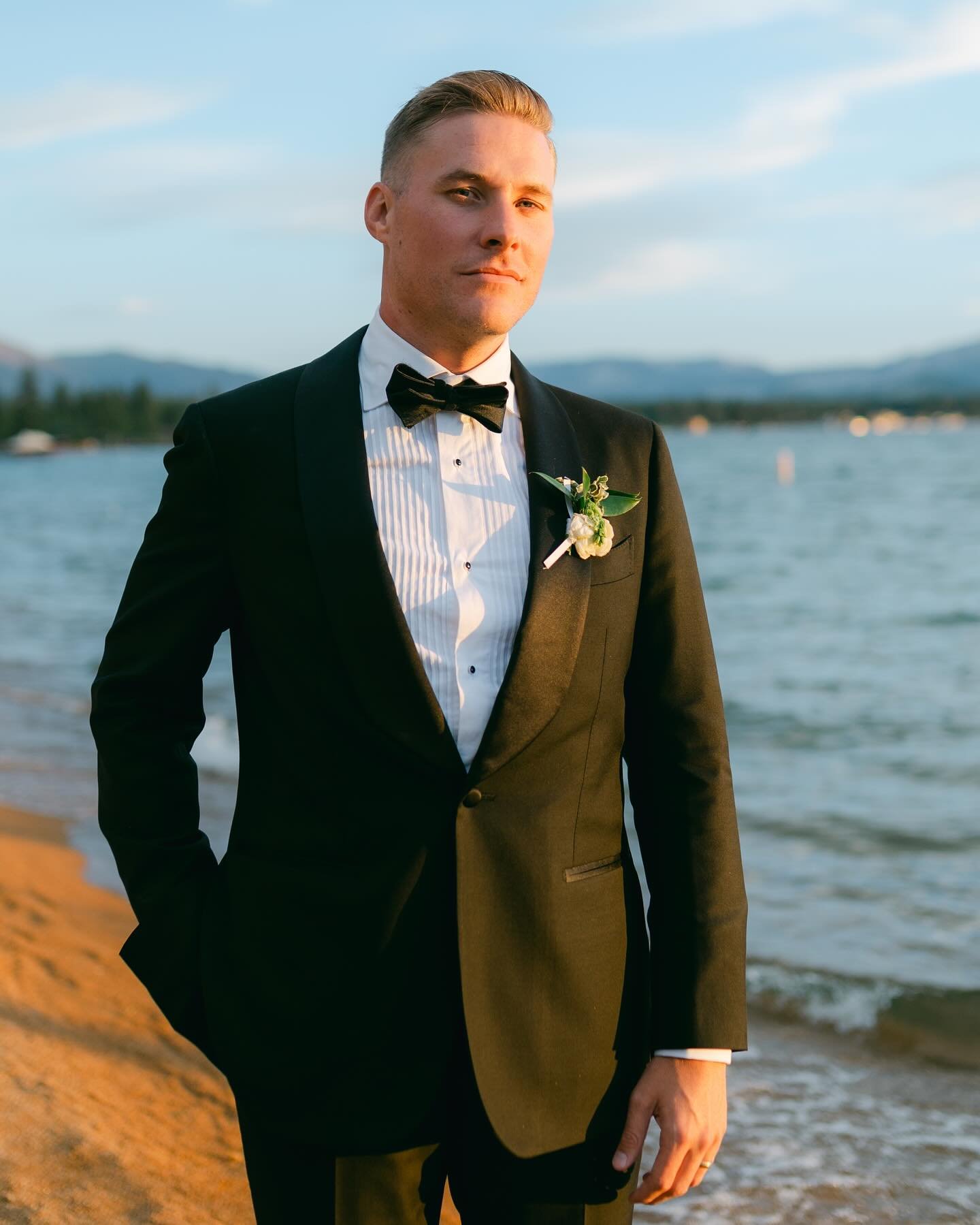 Instagram had a moment and these snaps didn&rsquo;t make it into the original Izzy and Taylor post, so here&rsquo;s part two (with many more to come).

🪩🍾

Planning: @marcellacamilleevents 
Photo: @elsaboscarello 
Video: @thecontentbestie
Florist: 