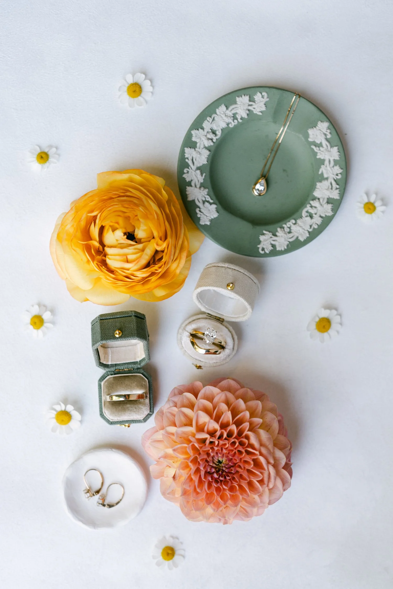 Valhalla wedding photo of wedding details with vibrant blooms