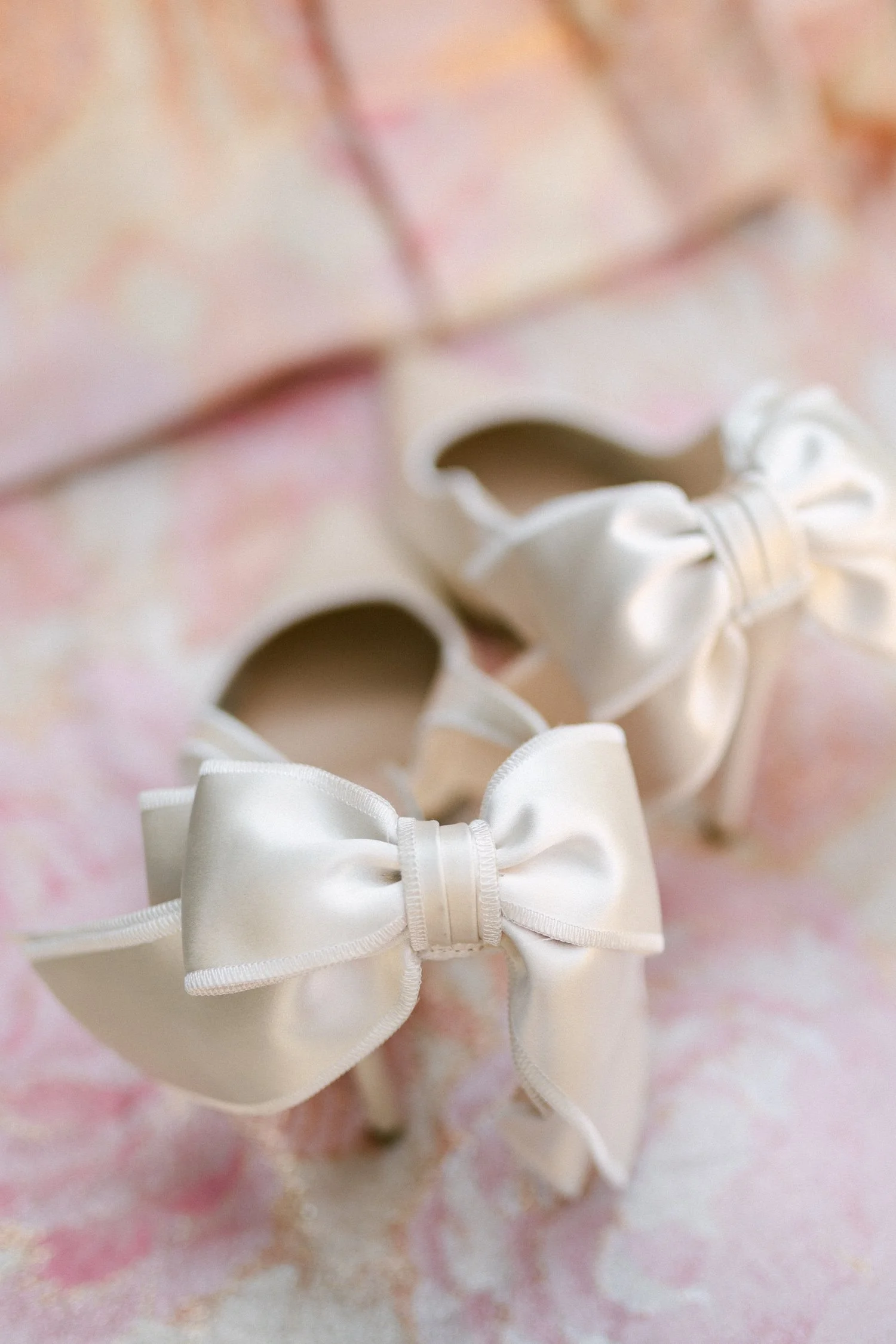 Edgewood Lake Tahoe wedding, photo of elegant bridal heels with satin bows