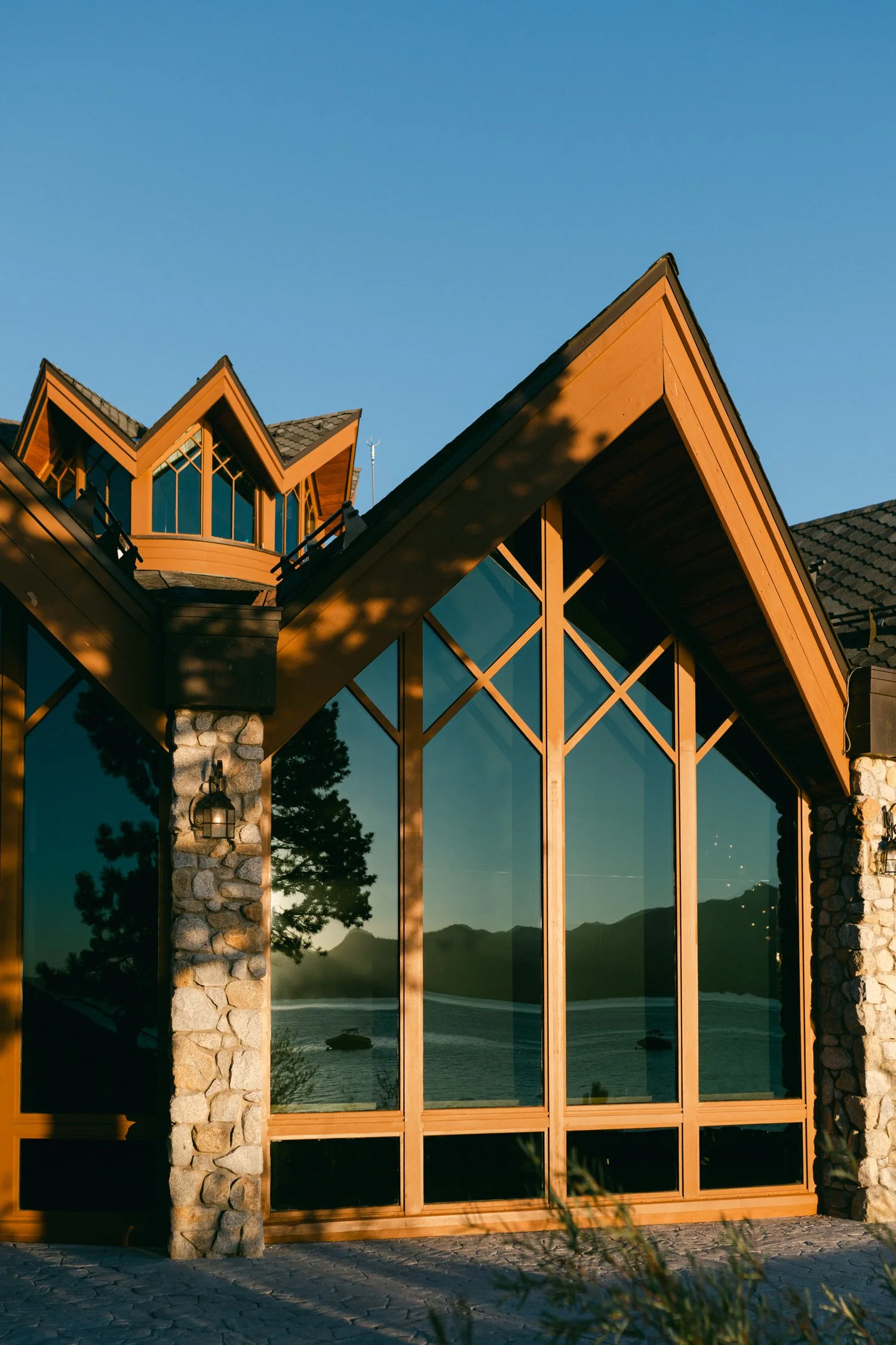Edgewood Lake Tahoe sunset wedding photo 