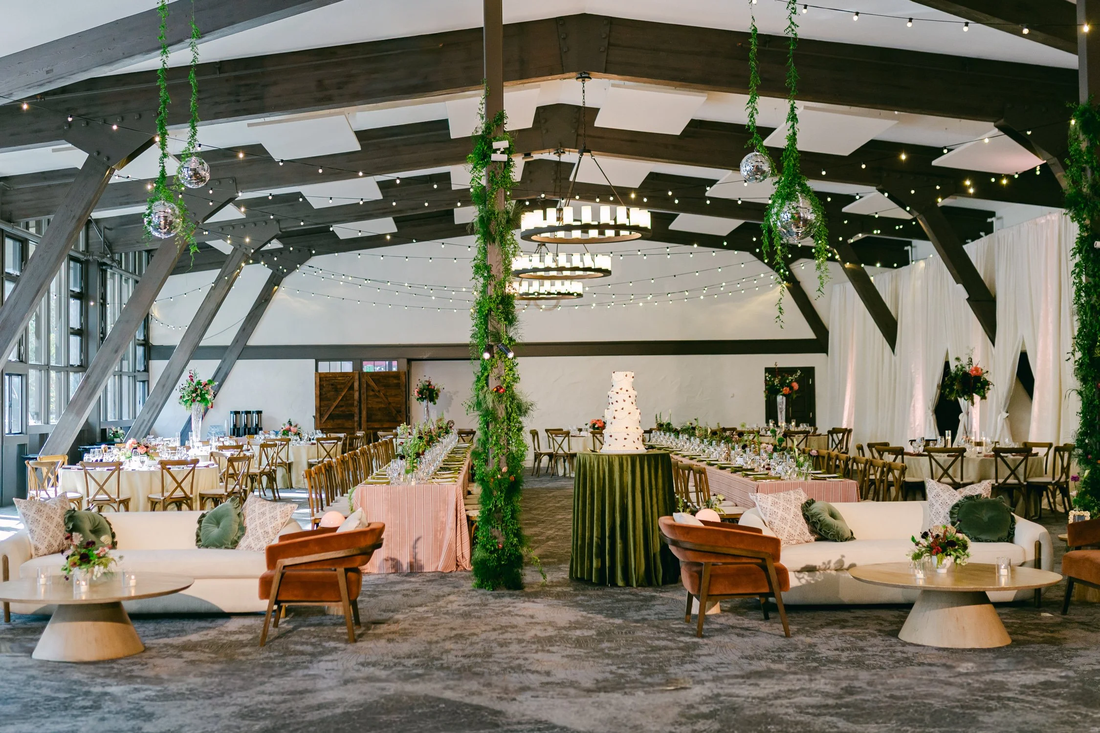Palisades wedding venue, photo of modern mountain wedding reception setup