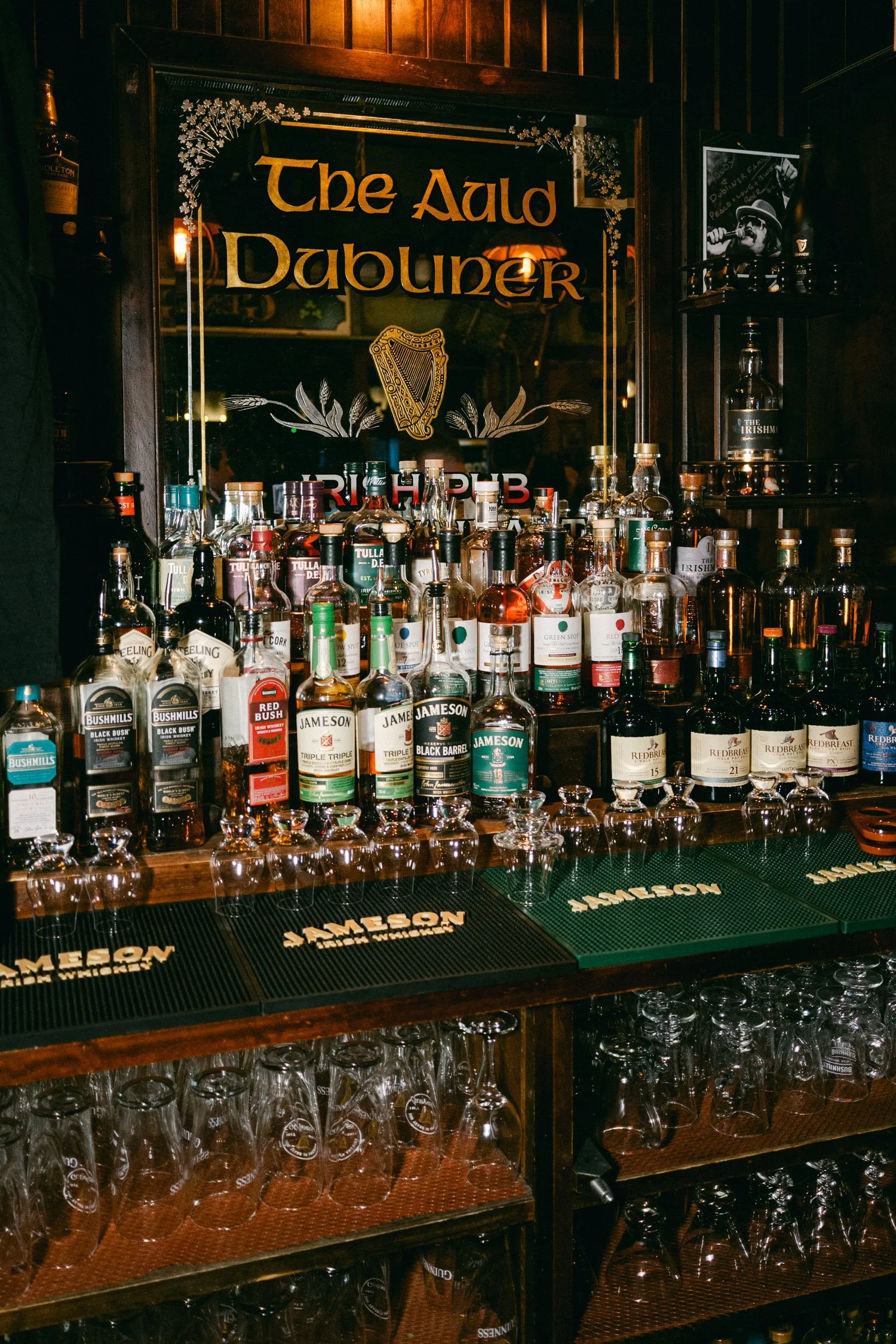 Palisades wedding venue, photo of a traditional Irish pub 
