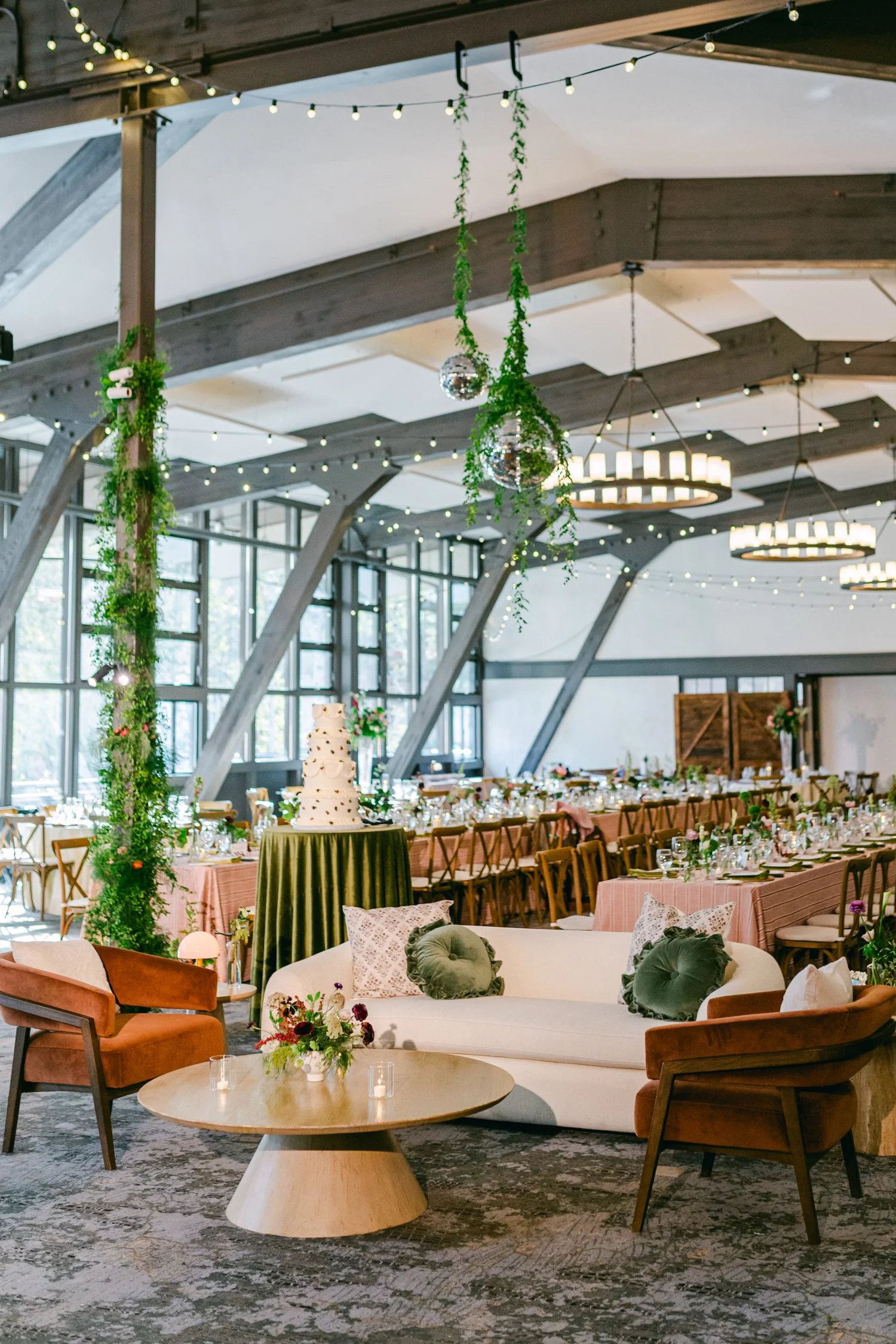 Palisades wedding venue, photo of modern decor with high ceilings and expansive windows