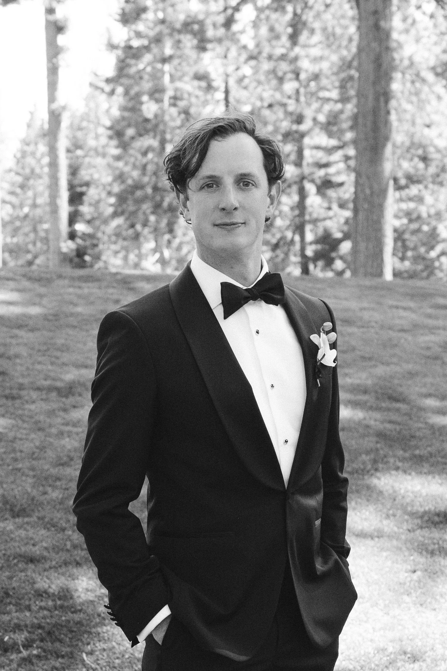 Edgewood maximalist wedding, photo of the groom dressed in a classic tuxedo and bow tie