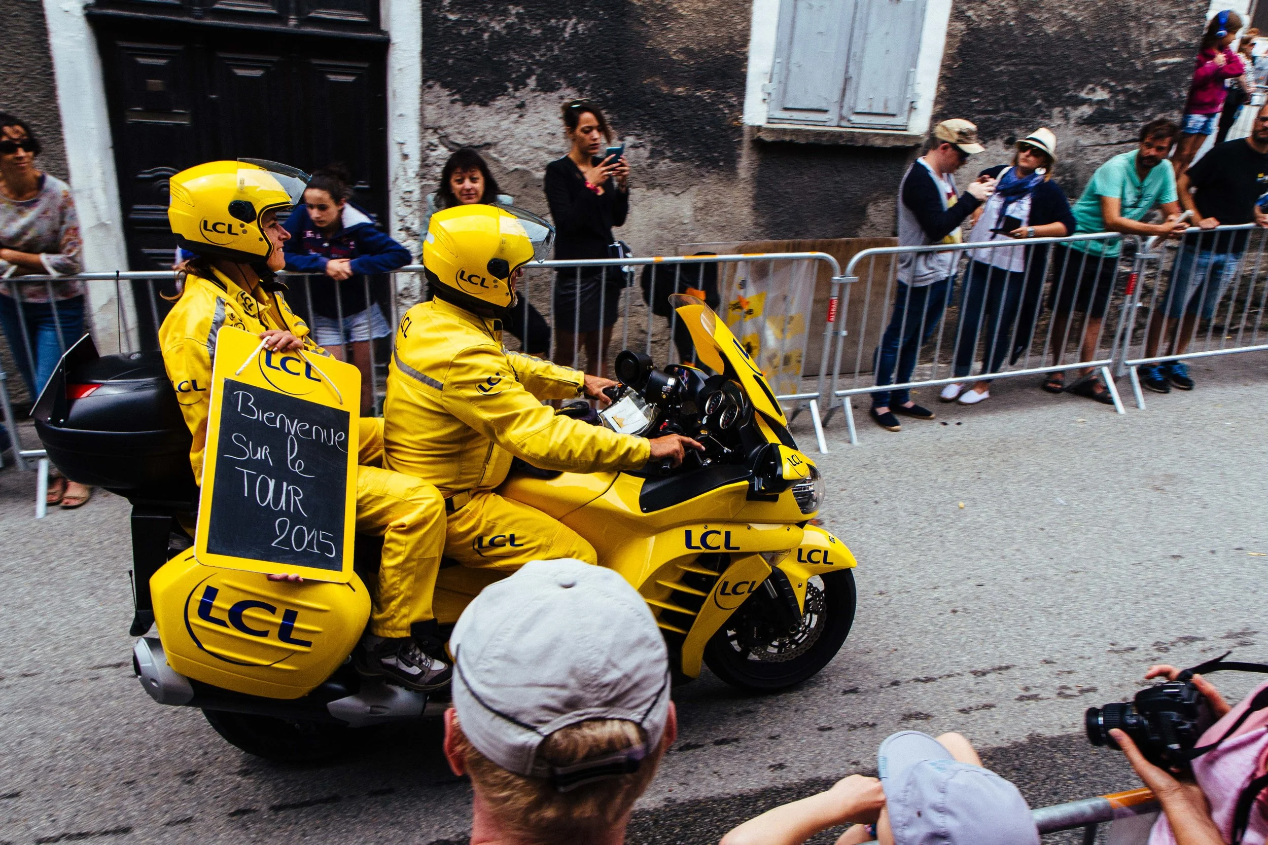 Shooting the Tour de France: An amateur's perspective