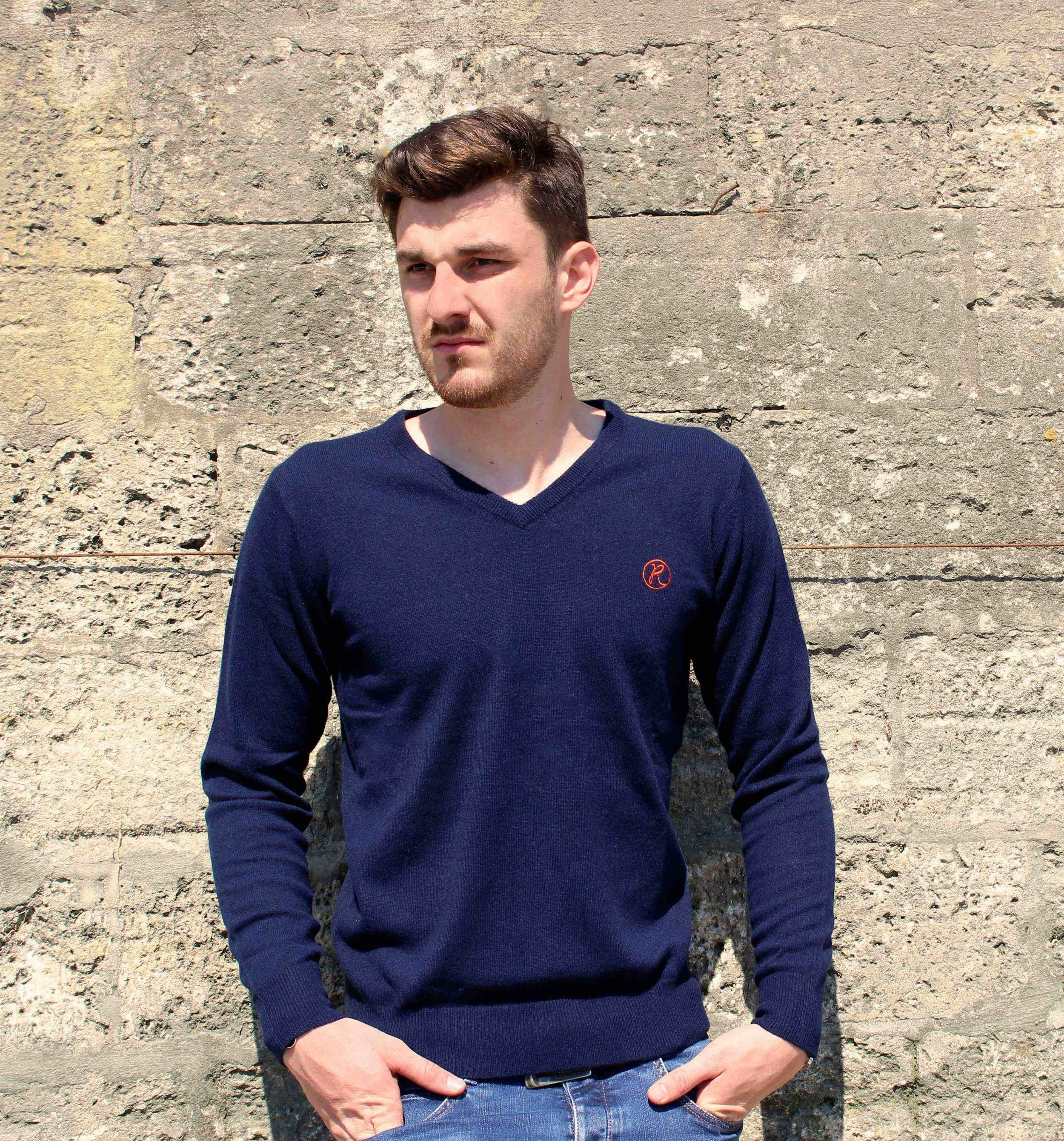 pull-cachemire-homme-marine-navy-ile-de-re-bateau .jpg