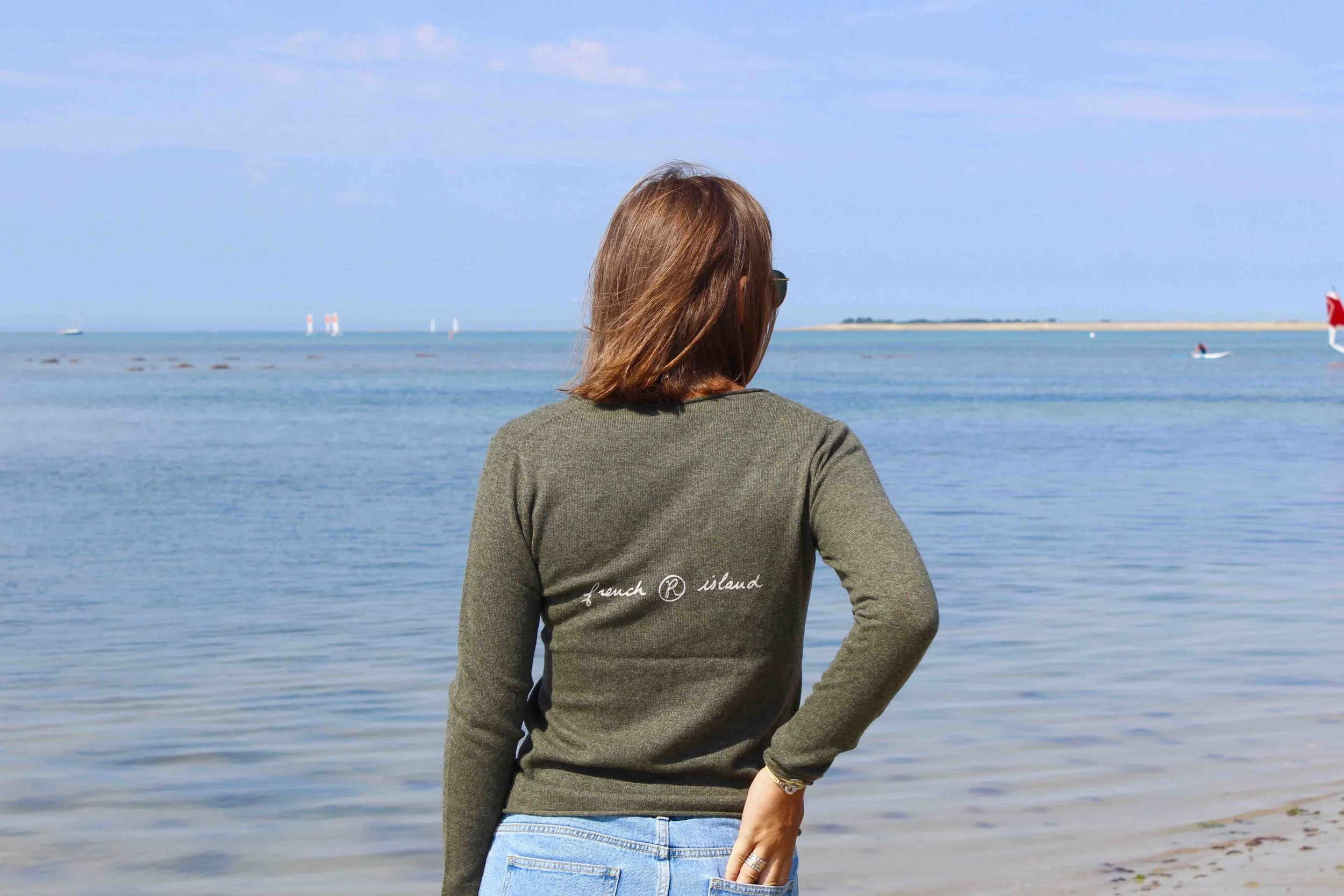 pull-cachemire-femme-col-v-kaki-ile-de-re.jpg