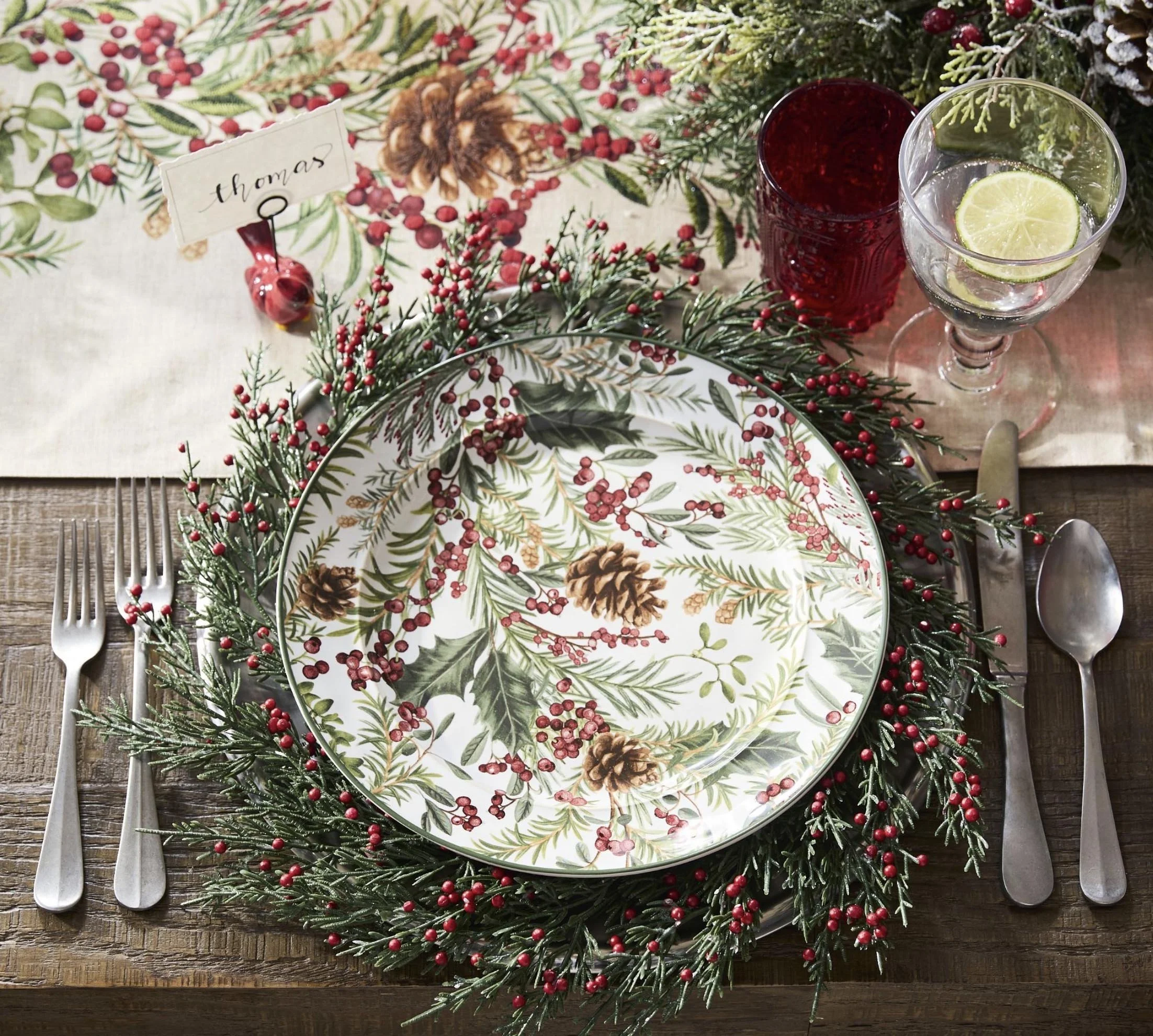 Holly Berry Dinner plate.jpg
