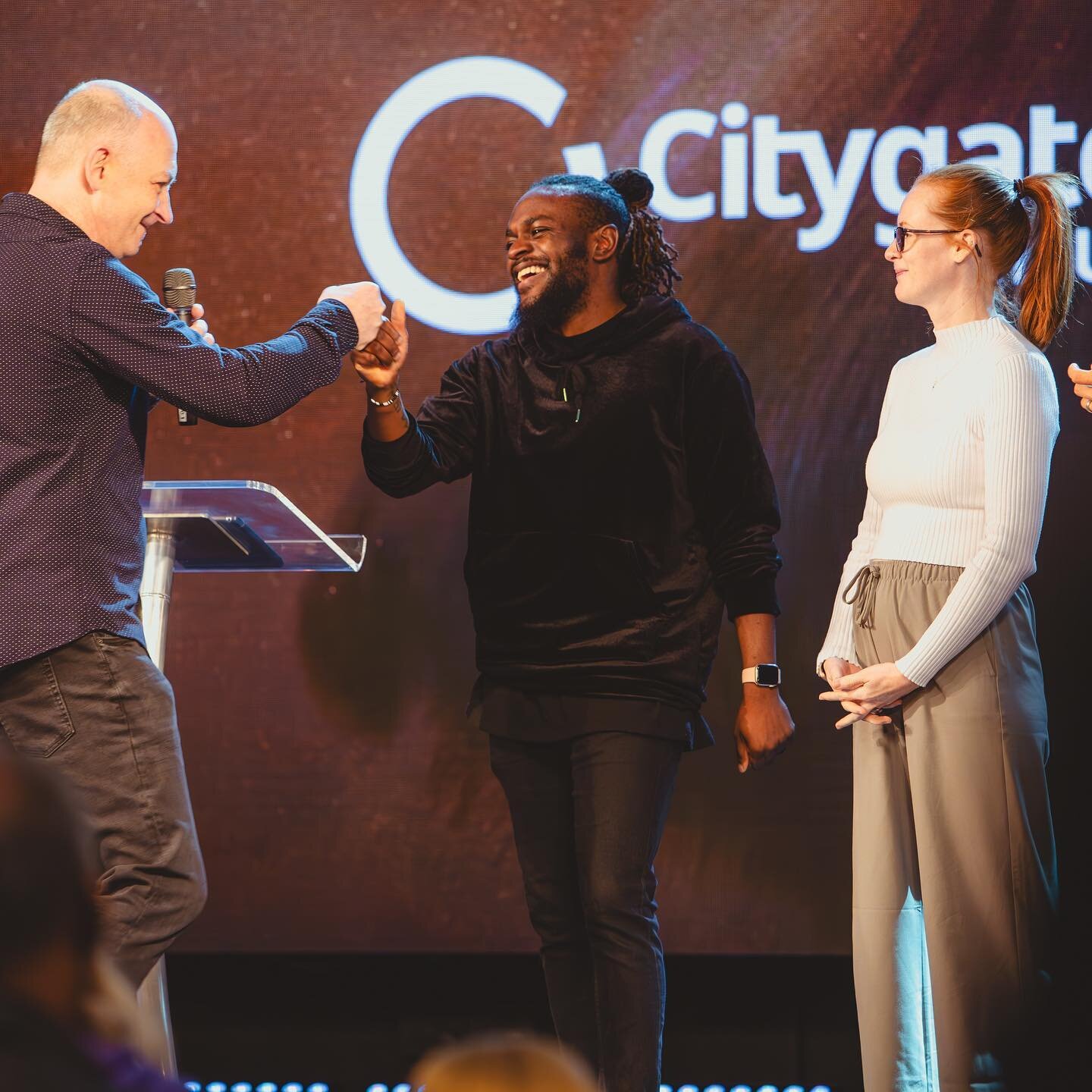 Meet Jess and Leonard, our new @citygateyouth Pastors AND Tim and Sisi, stepping up as Pastors to @citygateyoungadults. 🙌

Last Sunday we prayed them in as they take on these new roles. Great days are ahead with their heart for people, for the local