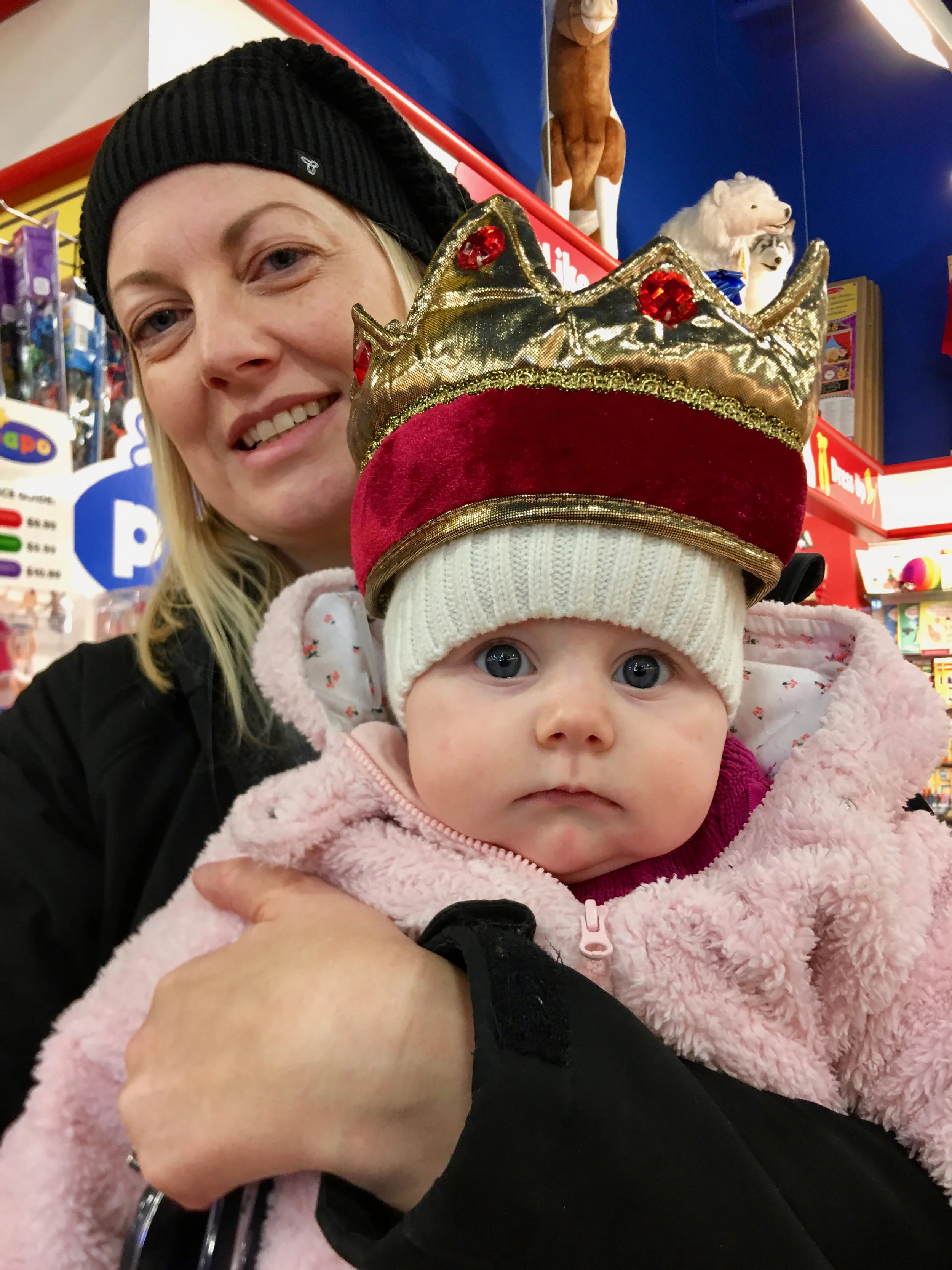 Queen E