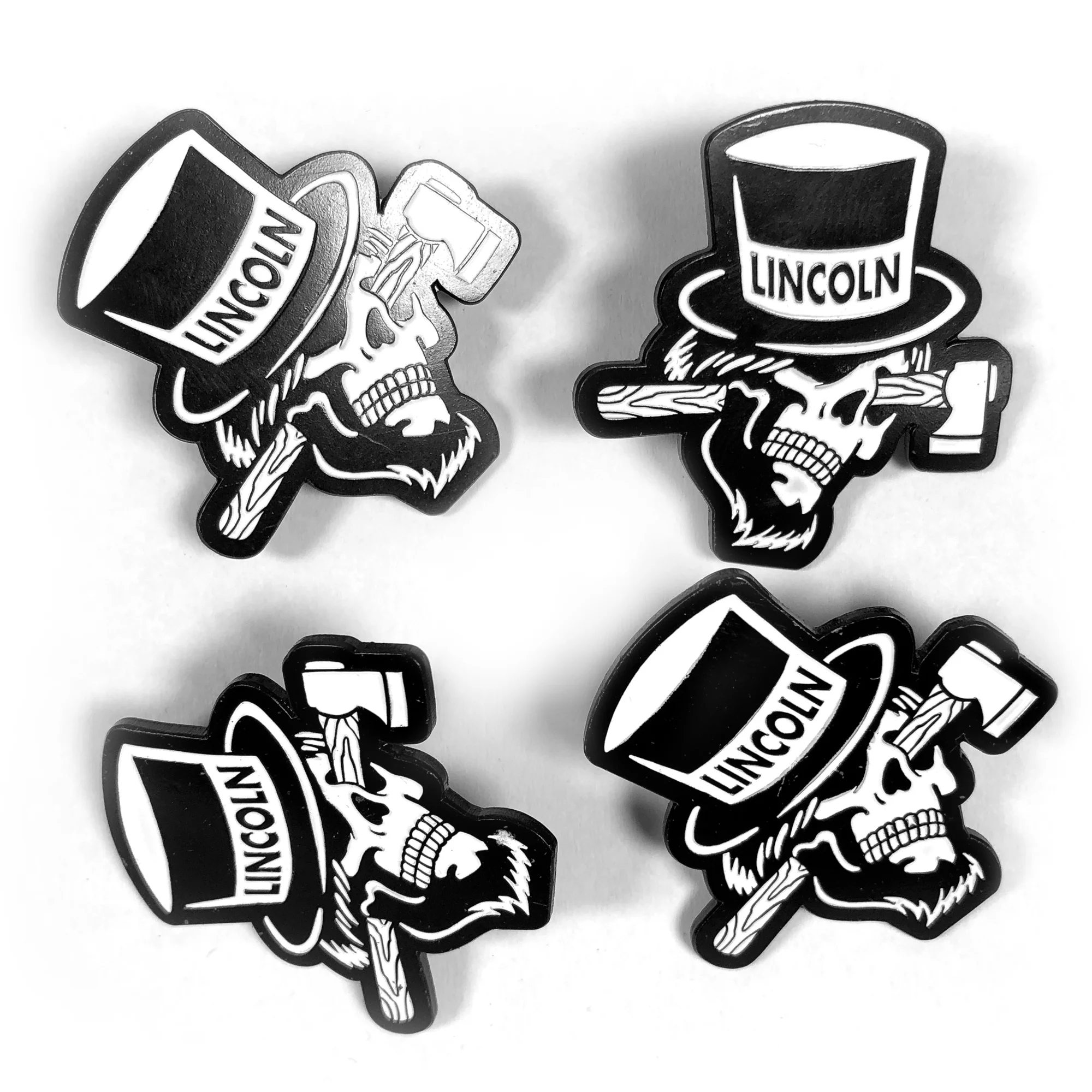 skull_pin2.jpg