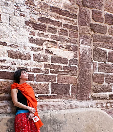 Busy being introspective. Just gimme a minute. (image courtesy Connie Reider)
