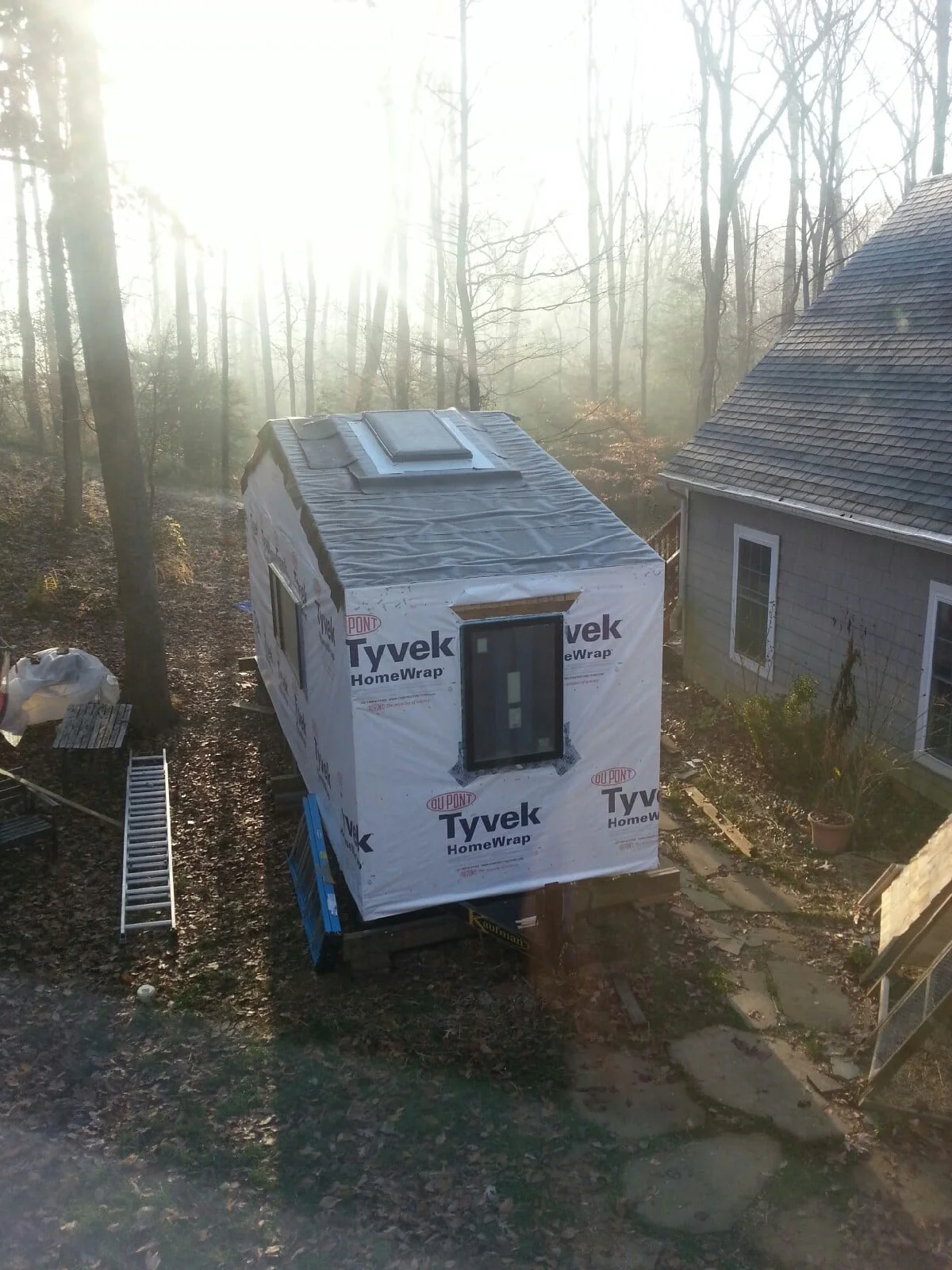 an early cold day for the tiny...it has its windows, but it hasn't yet been fully buttoned up, poor thing...