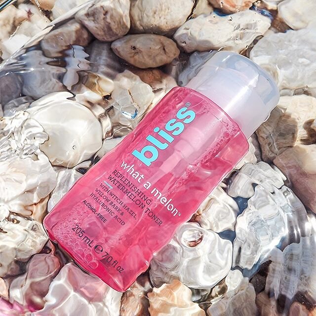Hydration toner 💦🍉@bliss.  Watermelon extract, hyaluronic acid, willow bark, witch hazel &amp; alcohol free.  Enjoying so far as a morning step &amp; love the top dispenser. (only con - personally not a fan of the smell but it doesn&rsquo;t linger 