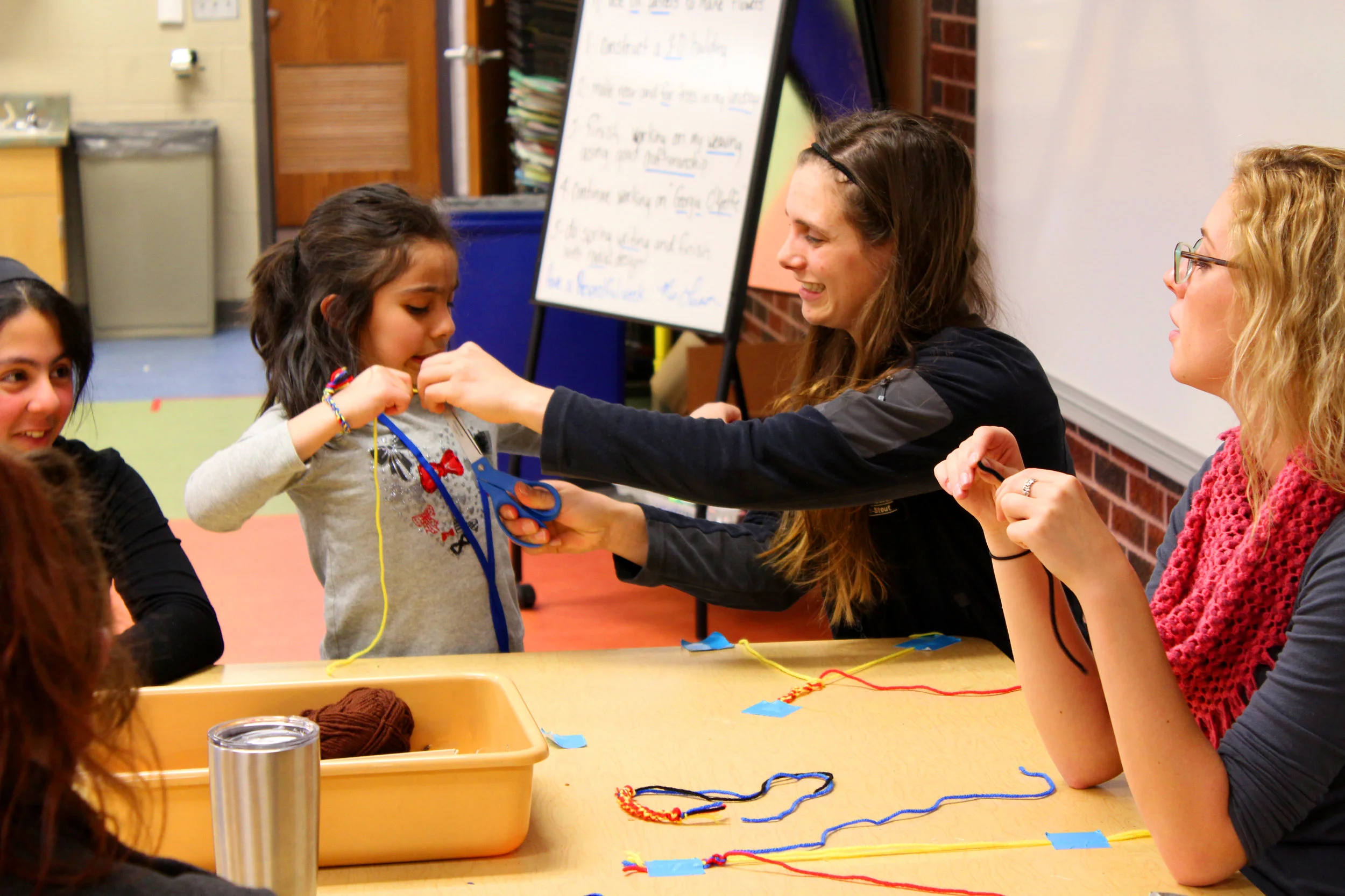 Stephanie Libby UW-Stout Art Education INTERNSHIP: Arts and Crafts, Boys and Girls Club, River Heights Elementary