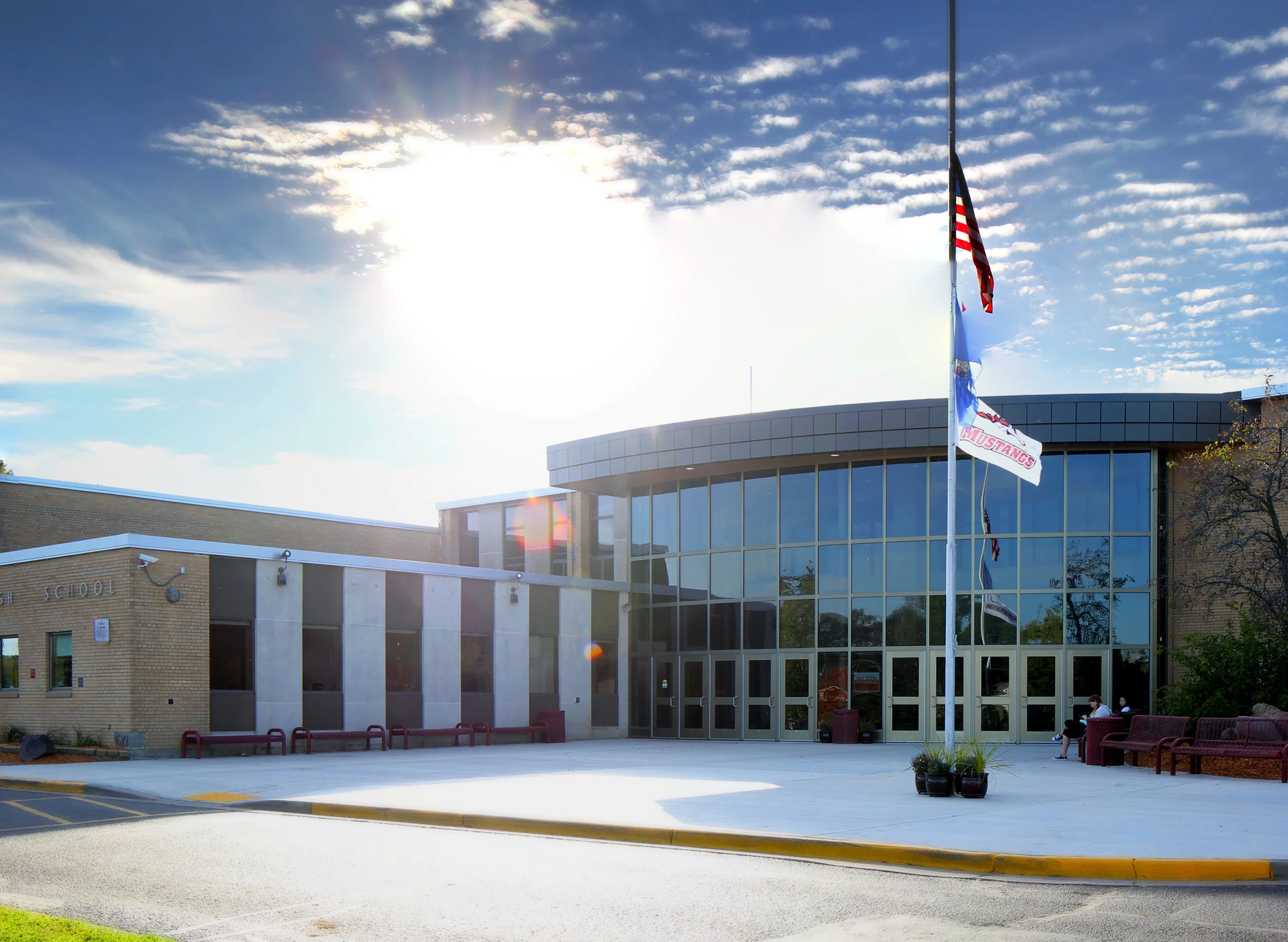 Exterior 4.jpg
