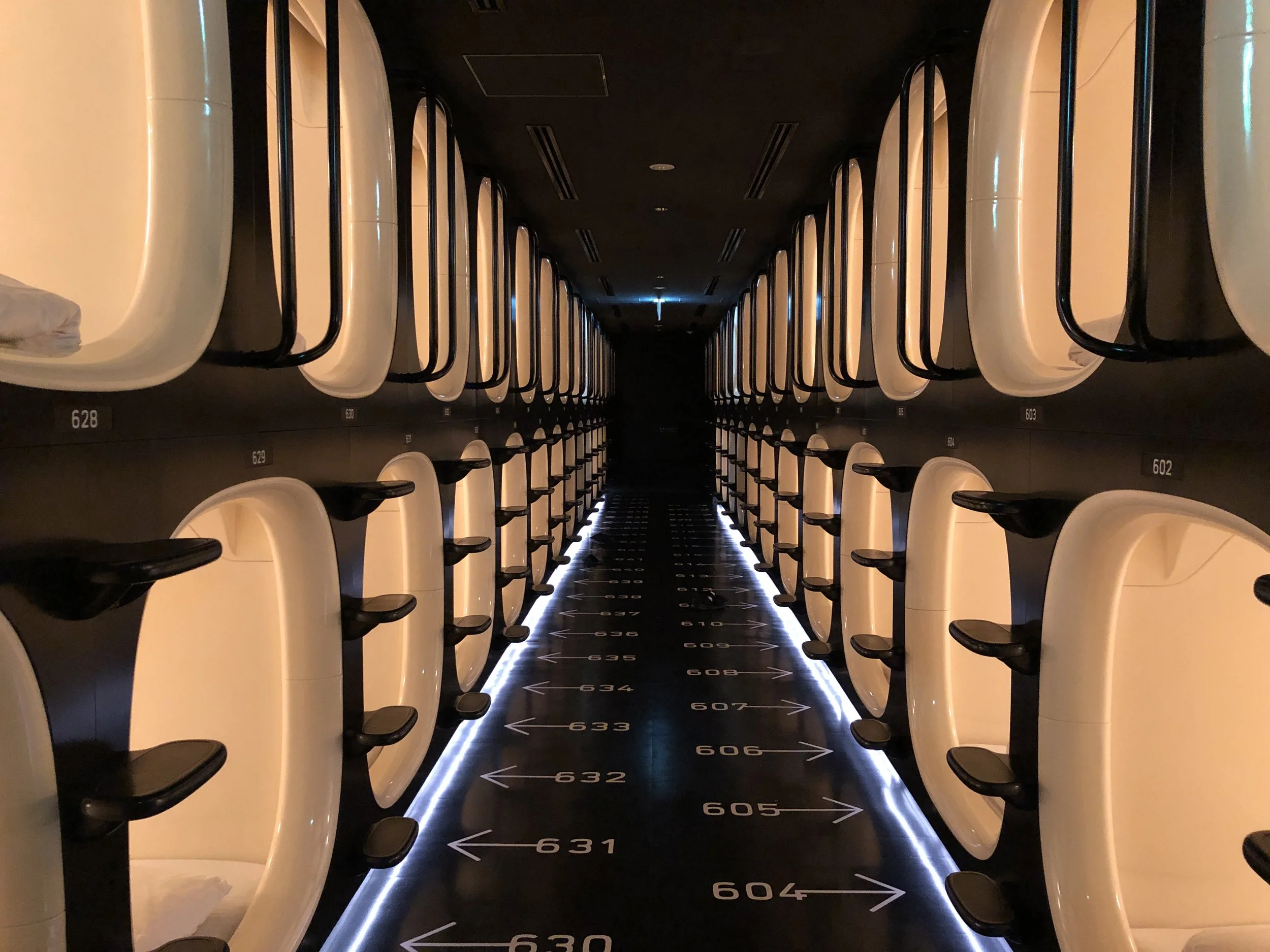 Capsule Hotels: How To Sleep In A Pod