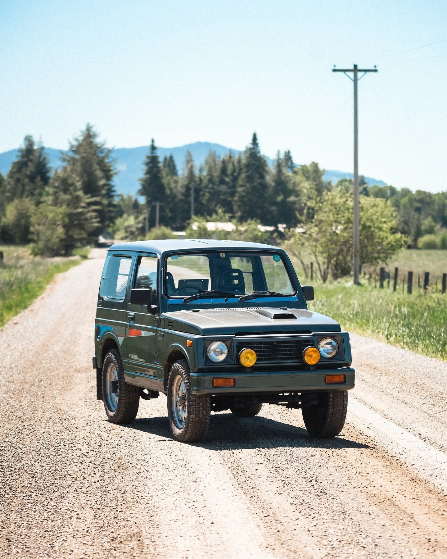 Cutie pie 🫶🏼

This little Suzuki Jimny is about to be for sale. #thedirttourist