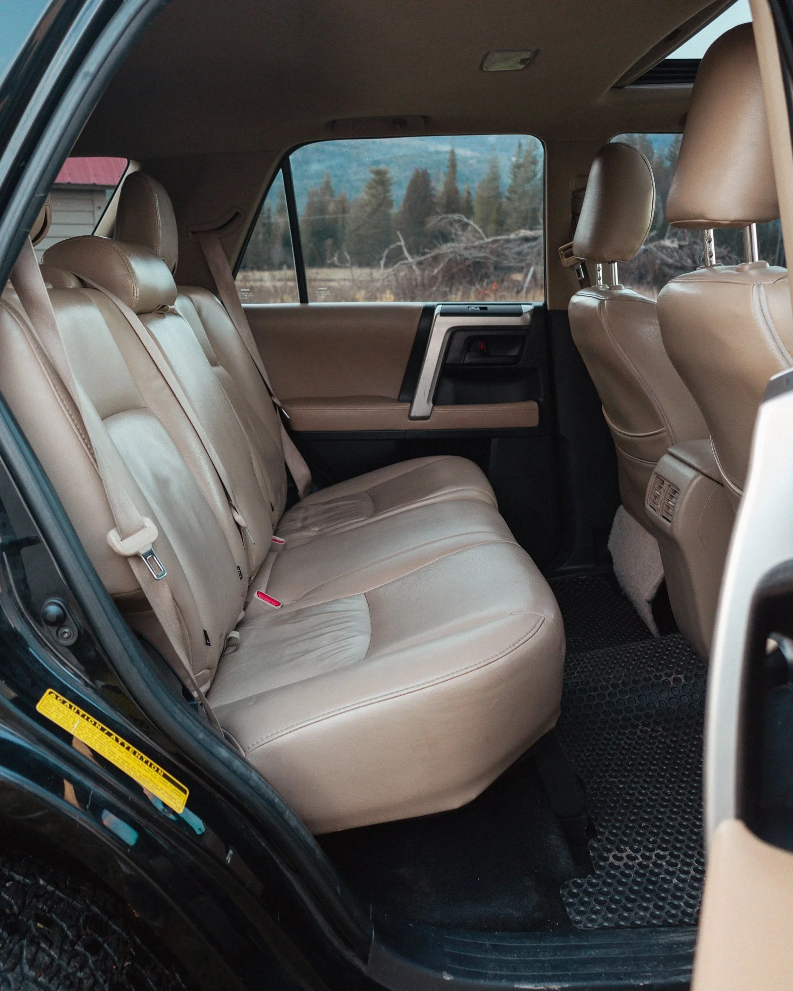 2011Toyota4R-12.jpg
